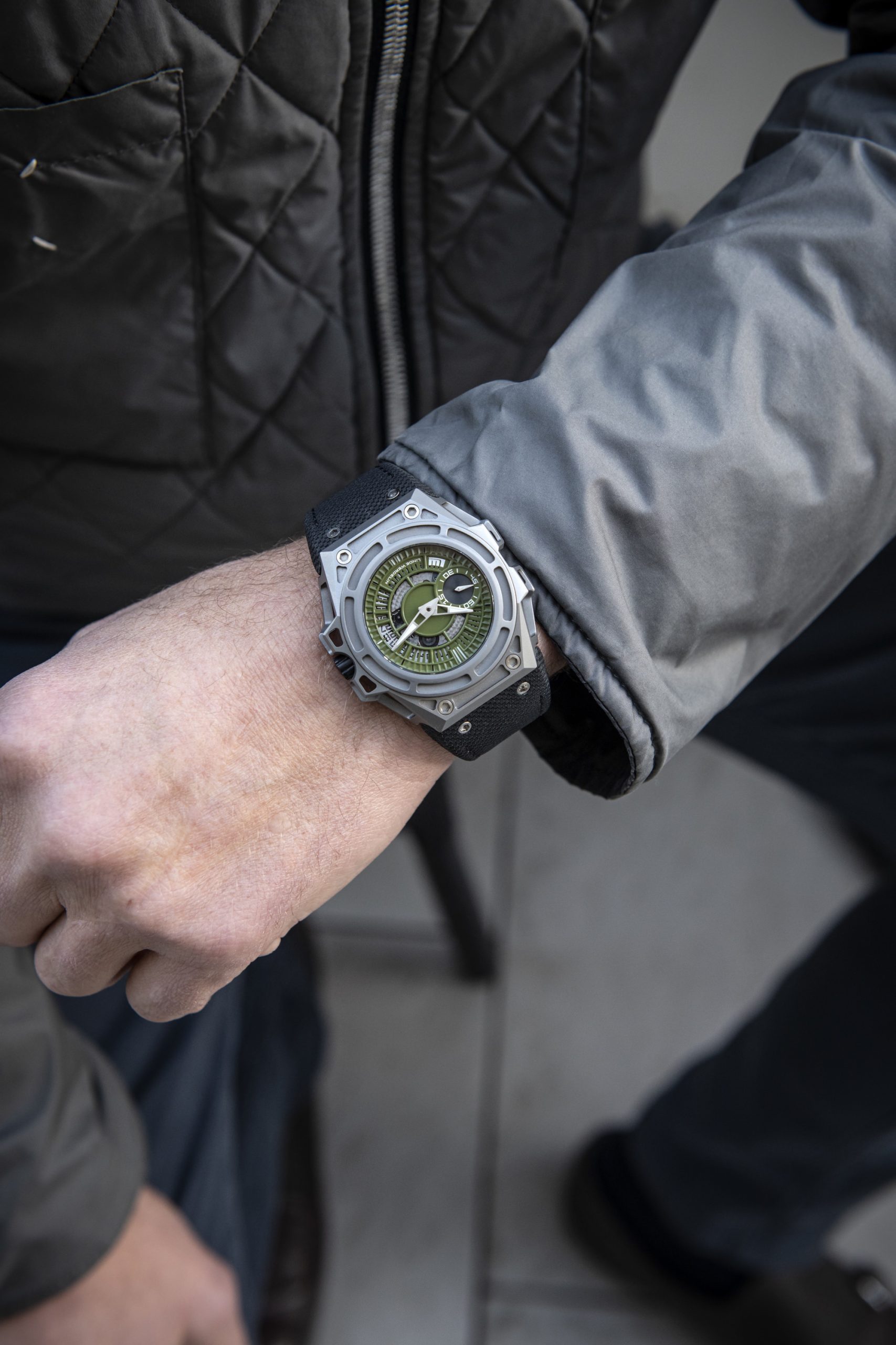 Linde Werdelin Spidolite Titanium Summit Green - View 2