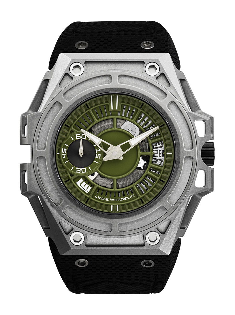 Linde Werdelin Spidolite Titanium Summit Green luxury timepiece - detailed view
