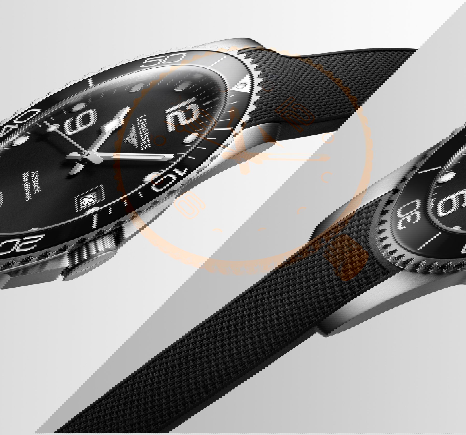 Longines HydroConquest 41 - View 3