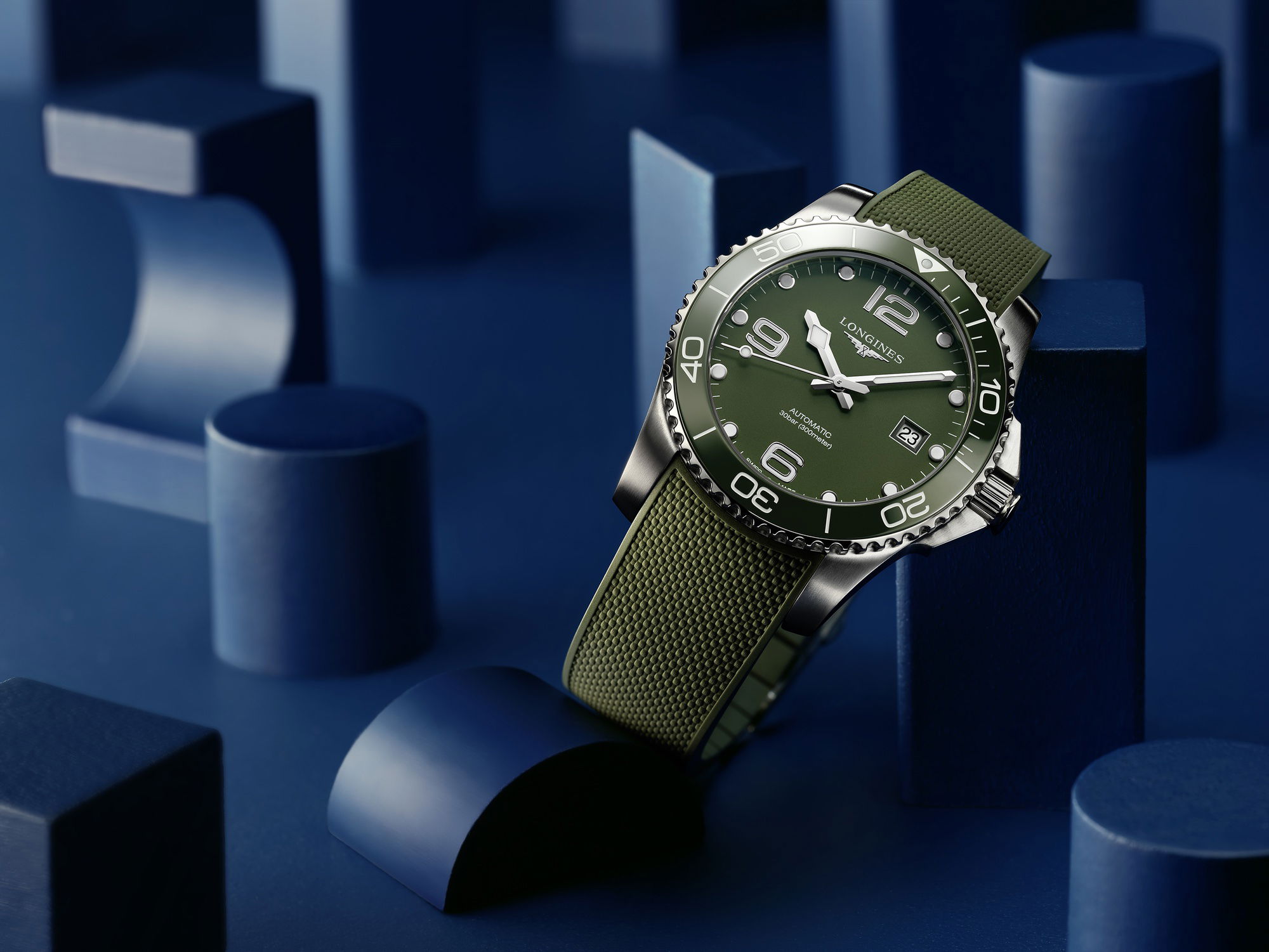 Longines HydroConquest 41 - View 2