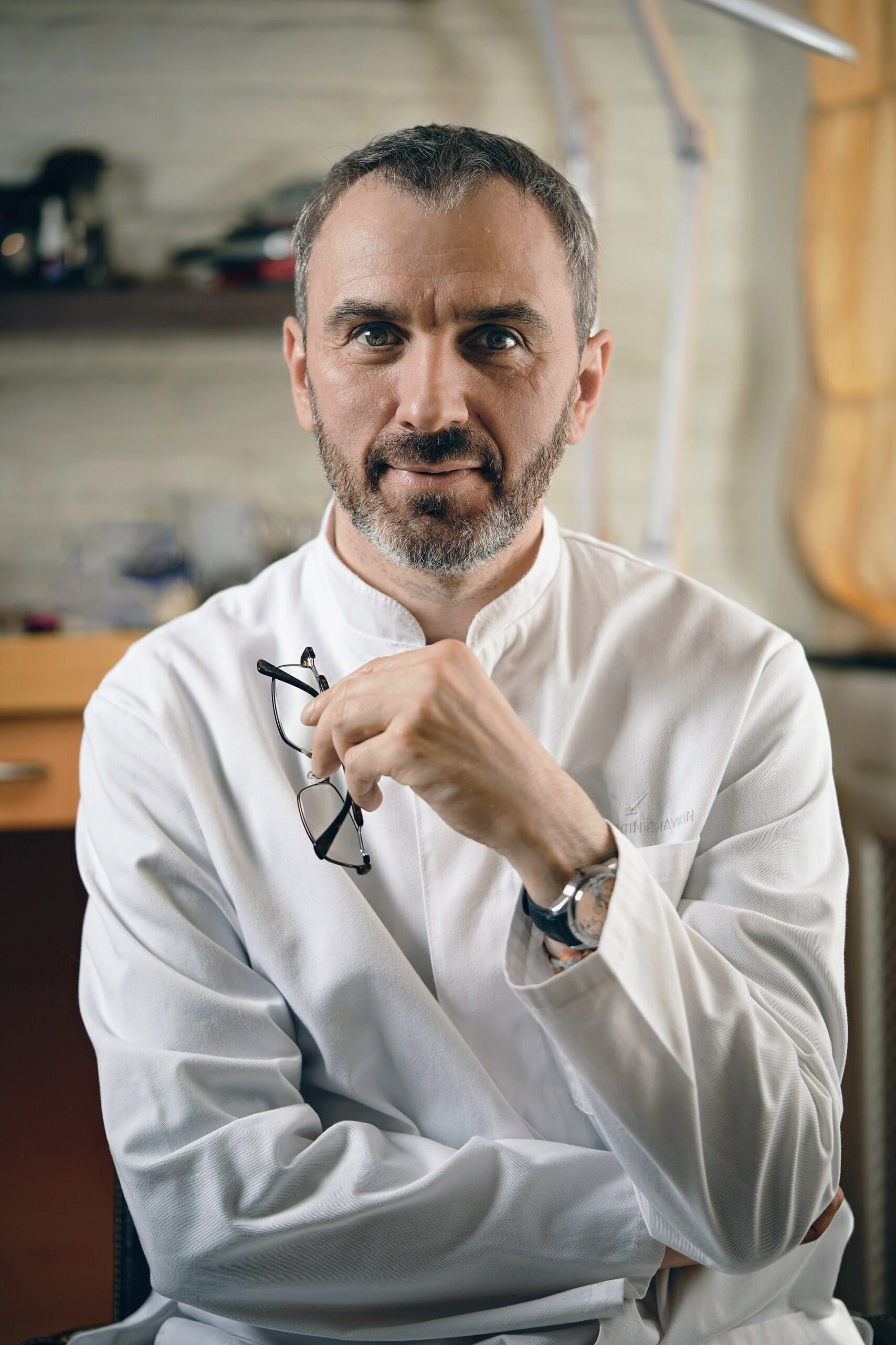 Louis Erard Excellence Le Régulateur Louis Erard x Konstantin Chaykin - View 2