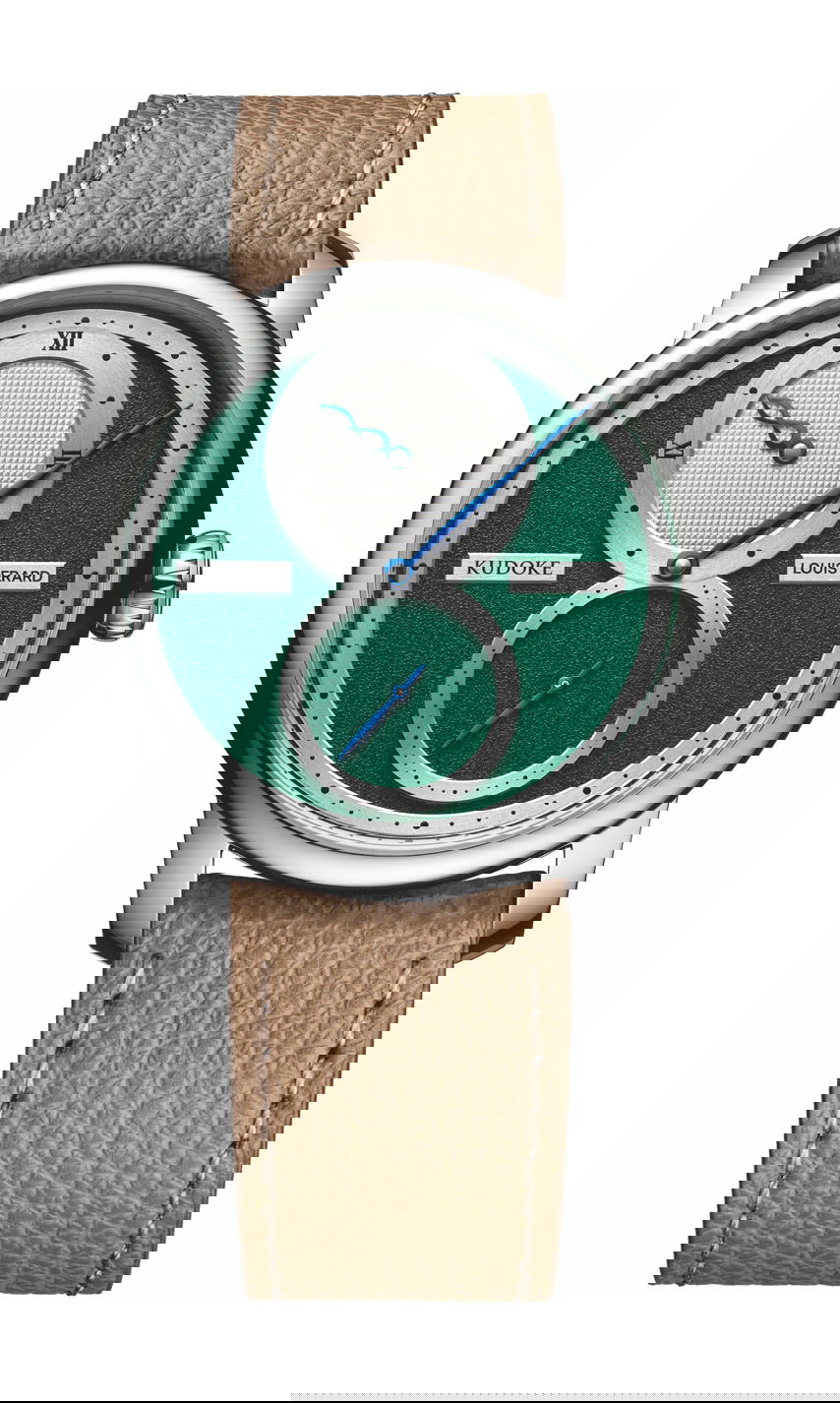 Louis Erard Excellence Le Régulateur Louis Erard x Kudoke Forest Green luxury timepiece - detailed view
