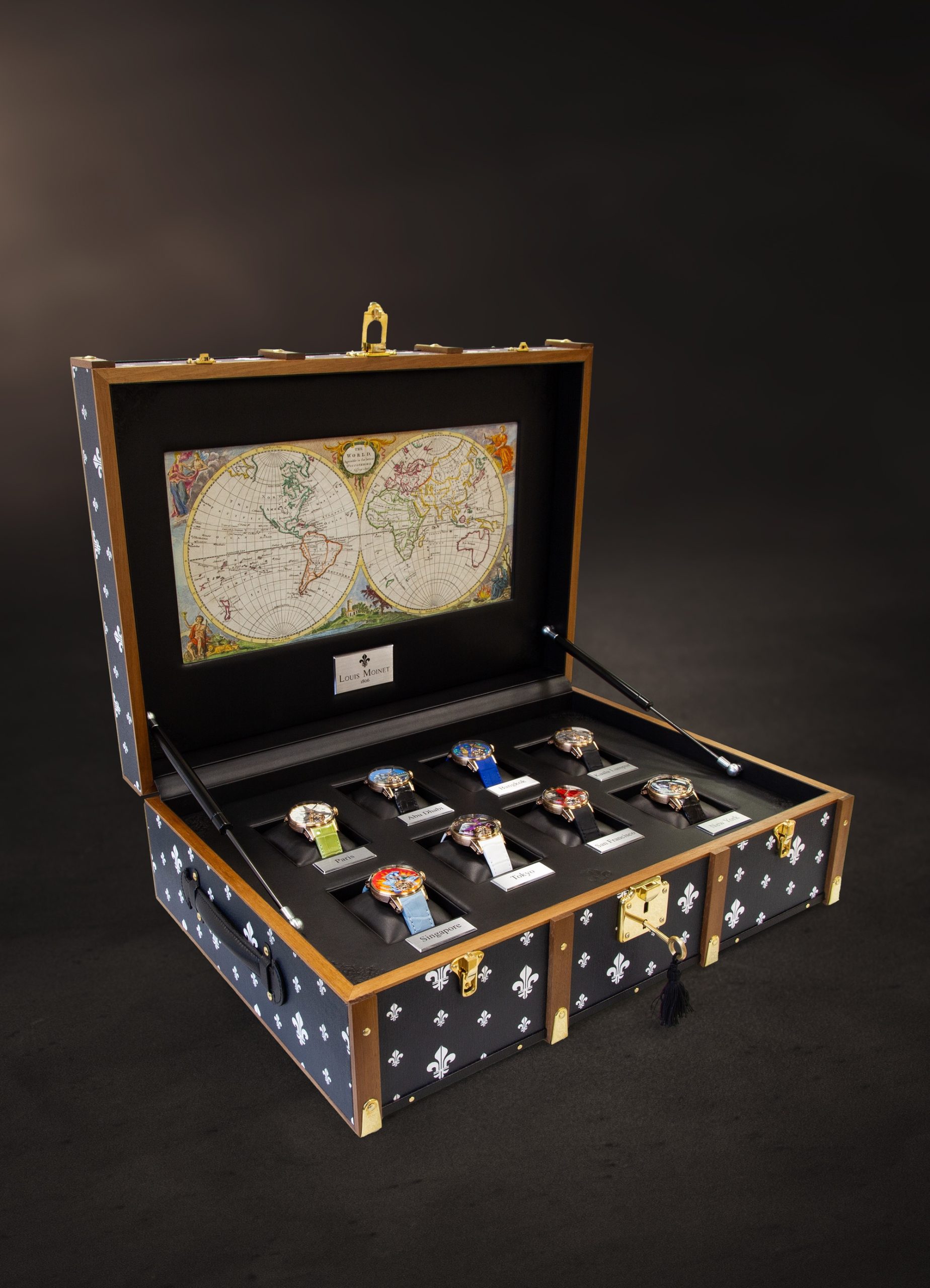 Louis Moinet Around the World in 8 Days Bangkok - View 3