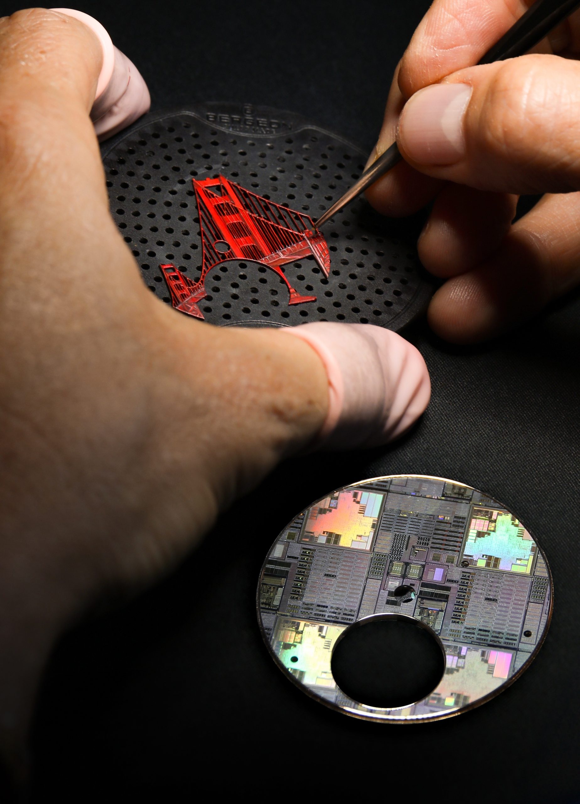 Louis Moinet Around the World in 8 Days San Francisco - View 3