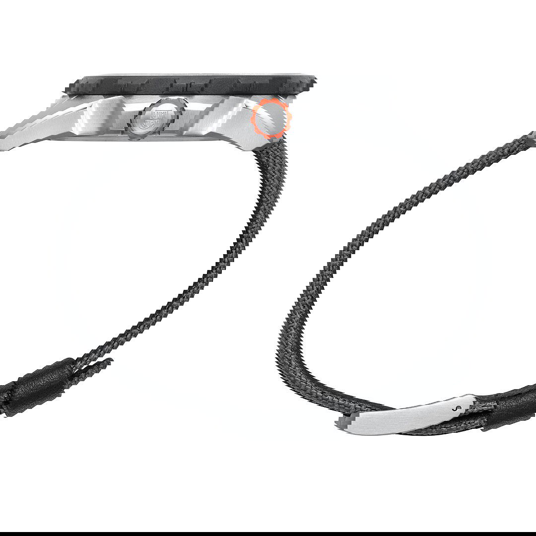 Luminox Bear Grylls AIR series - View 2