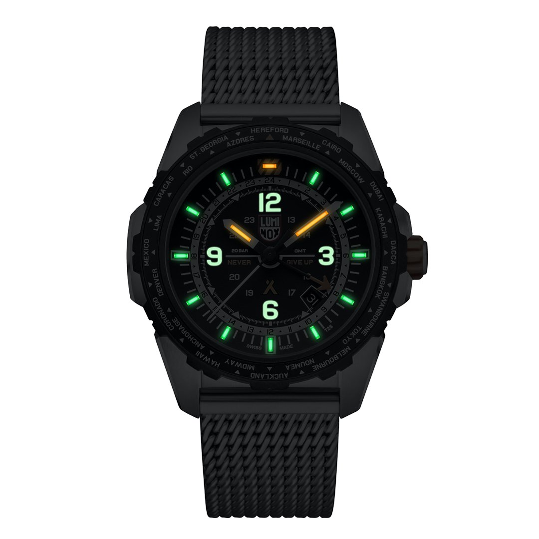 Luminox Bear Grylls AIR series - View 3