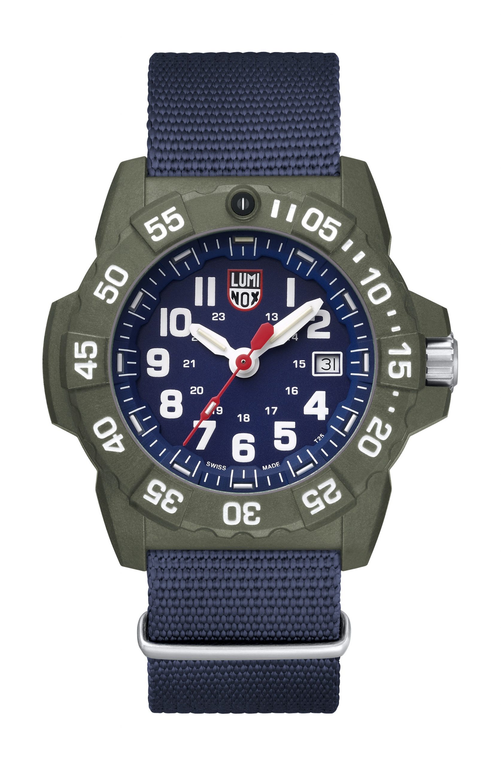 Luminox Navy SEAL 3500 Series luxury timepiece - detailed view