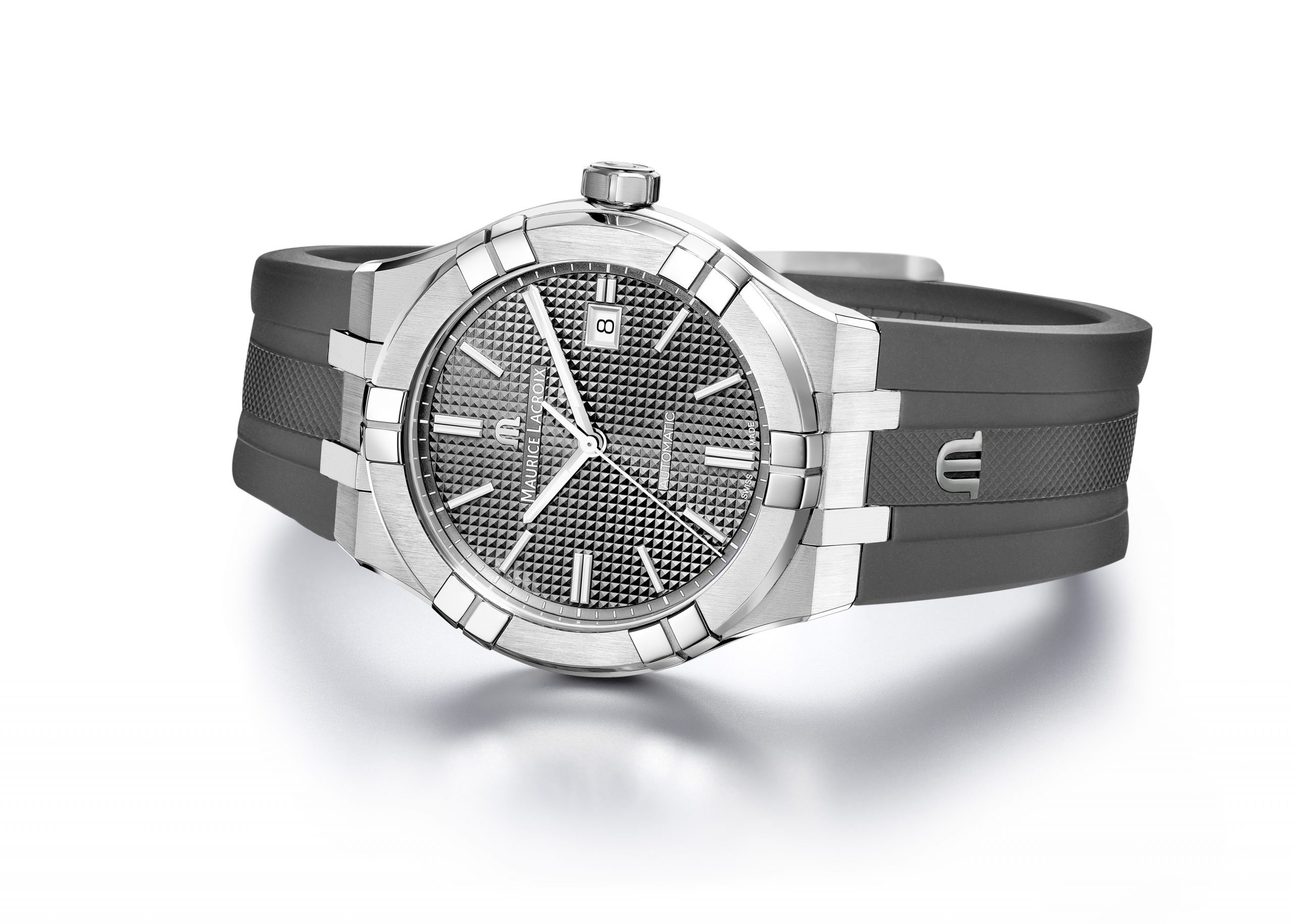 Maurice Lacroix Aikon Automatic 42 - View 2