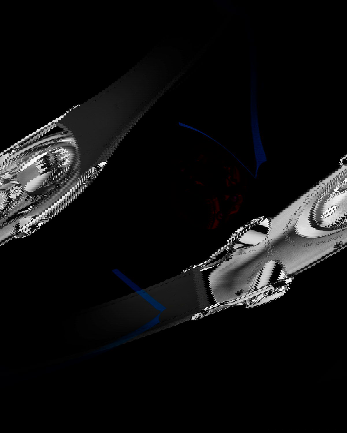 MB&F HM10 Bulldog Titanium - View 2