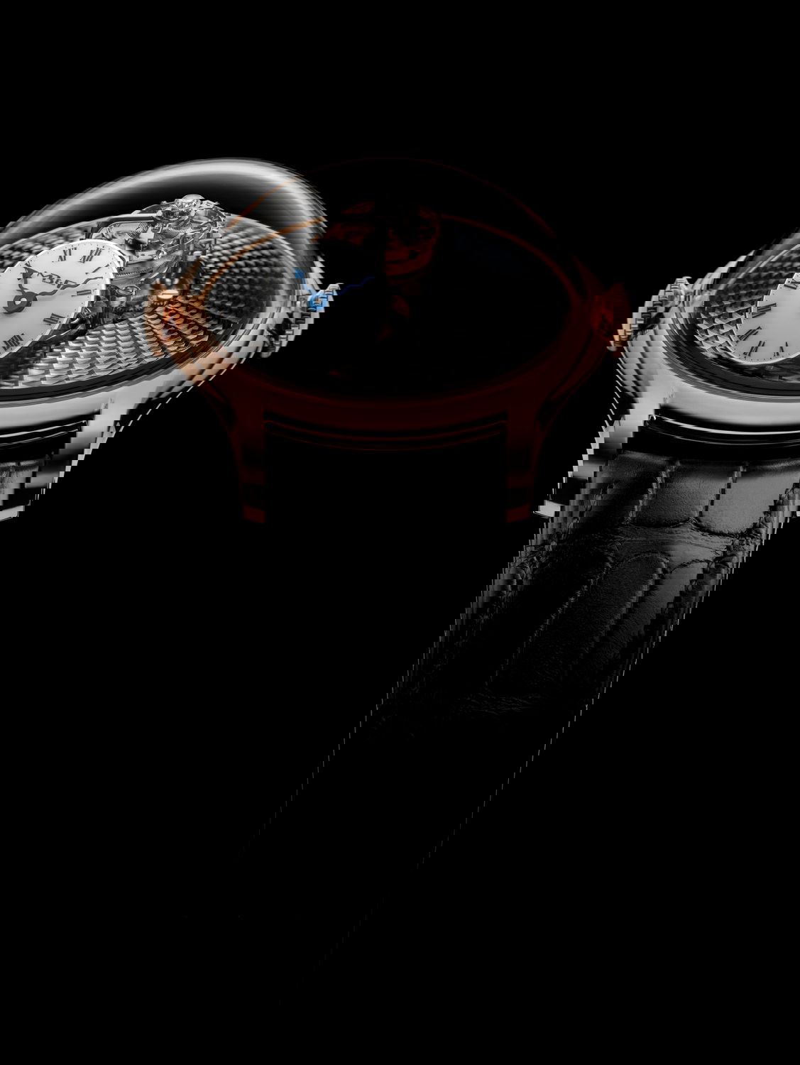 MB&F LM Flying T Red Gold luxury timepiece - detailed view