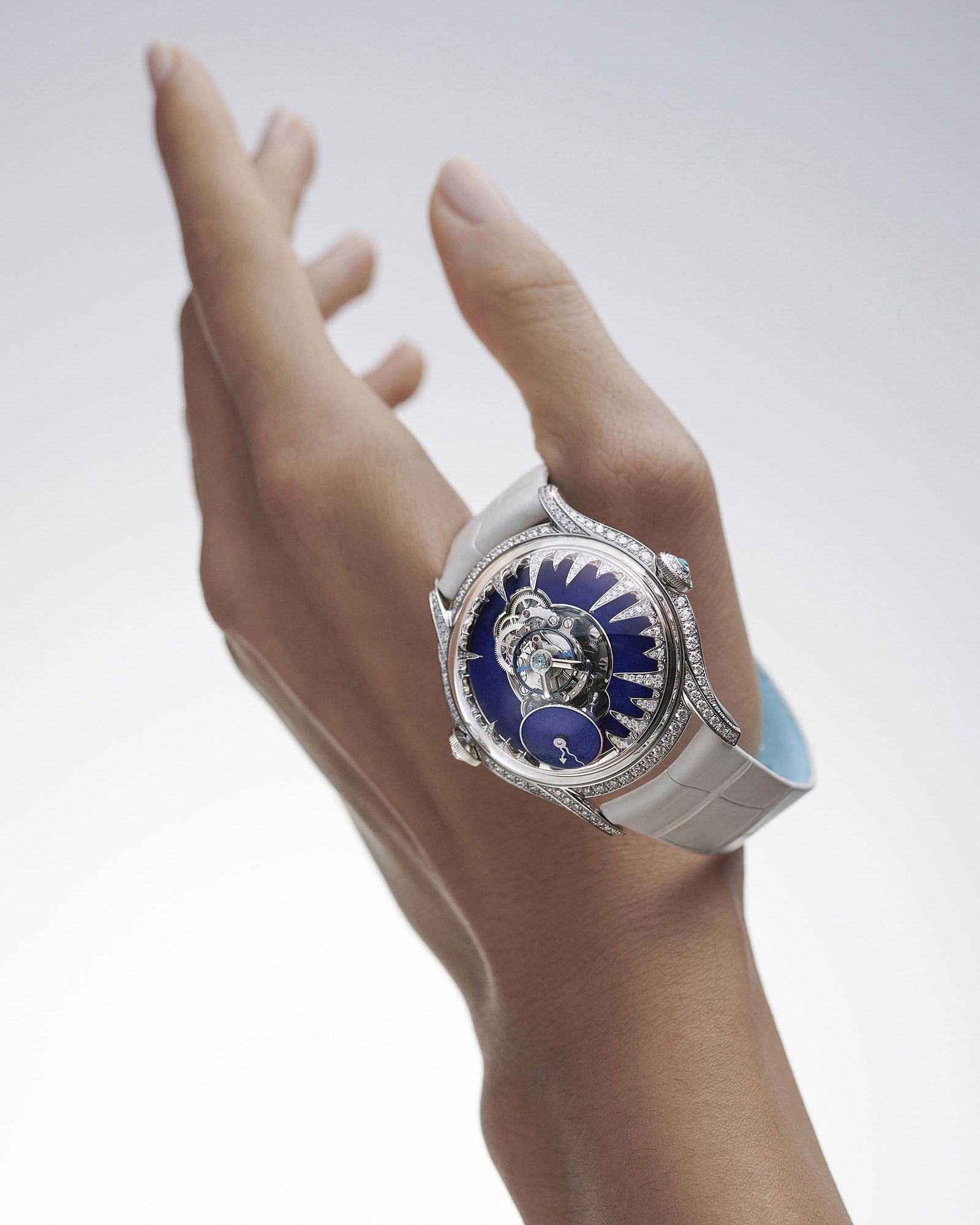 MB&F LM FlyingT Ice - View 2