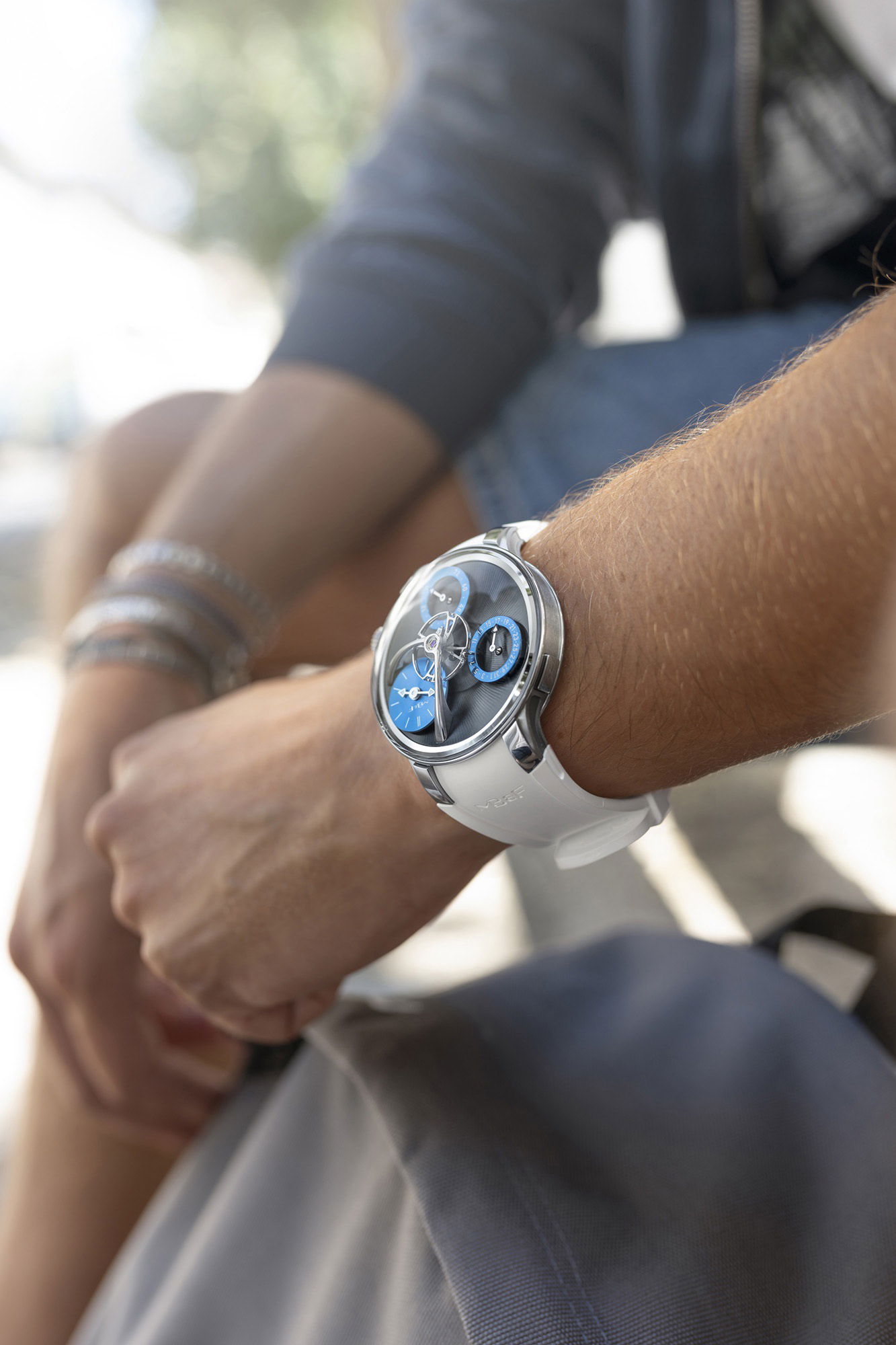 MB&F LM Split Escapement EVO - View 3
