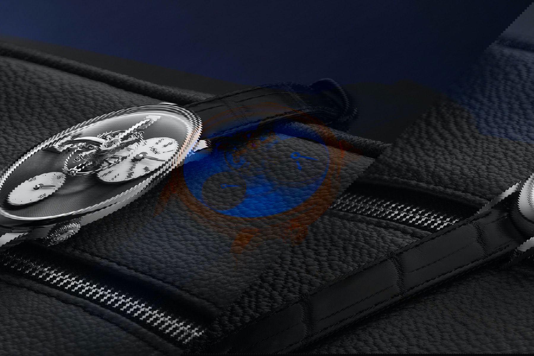 MB&F LM101 RG Blue - View 3