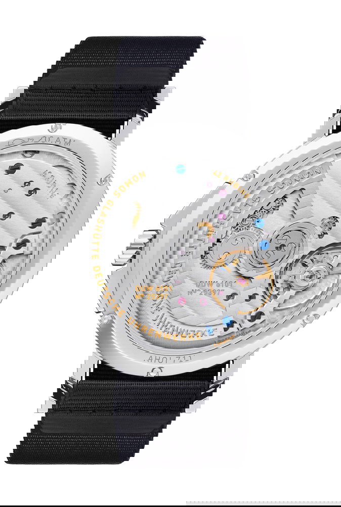 Nomos Glashütte Ahoi neomatik 38 Date Atlantic - View 2