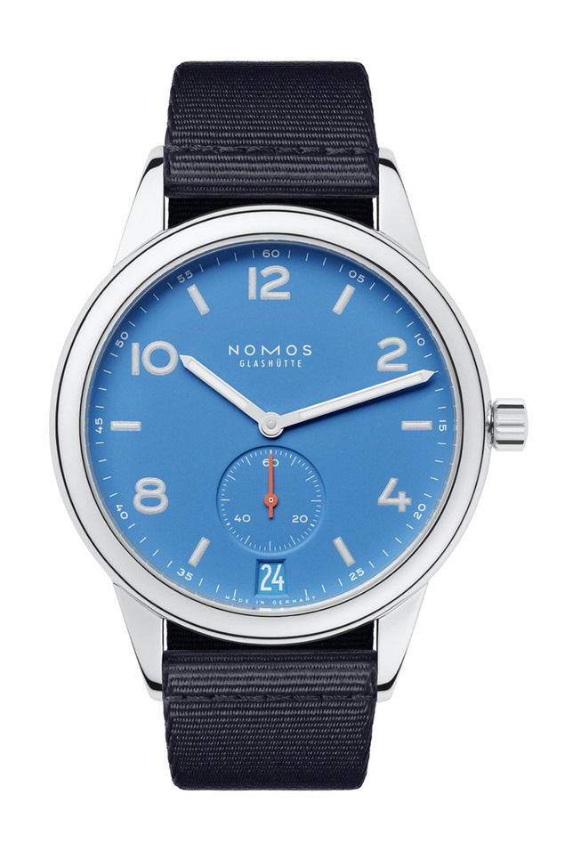 Nomos Glashütte Club Automat Datum siren blue luxury timepiece - detailed view