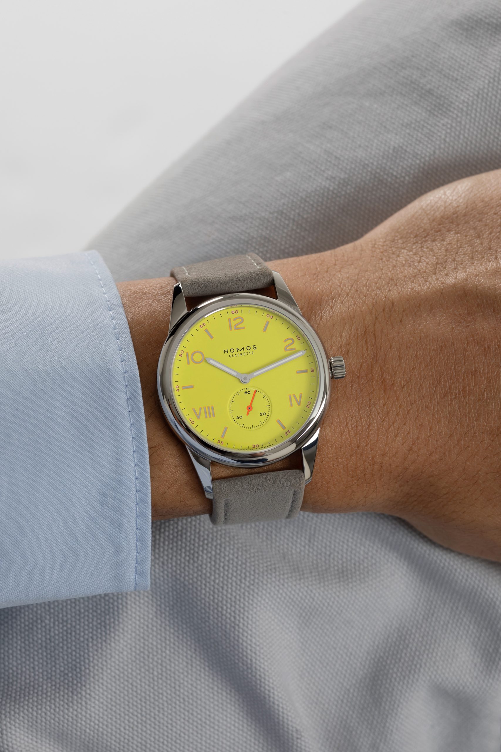 Nomos Glashütte Club Campus 38 Starlight - View 2