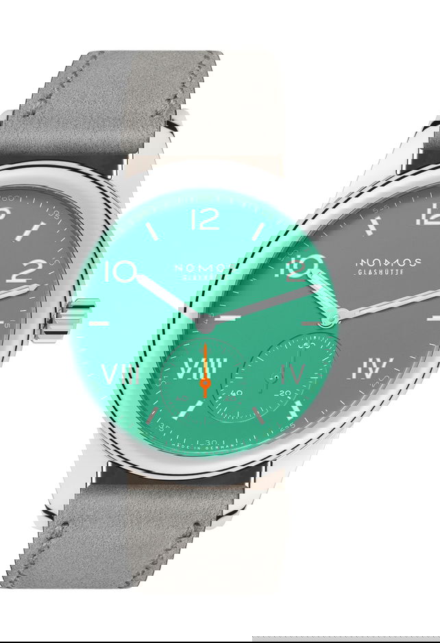Nomos Glashütte Club Campus 36 Electric Green luxury timepiece - detailed view
