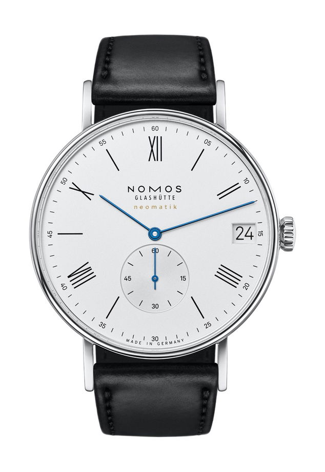 Nomos Glashütte Ludwig neomatik 41 date luxury timepiece - detailed view