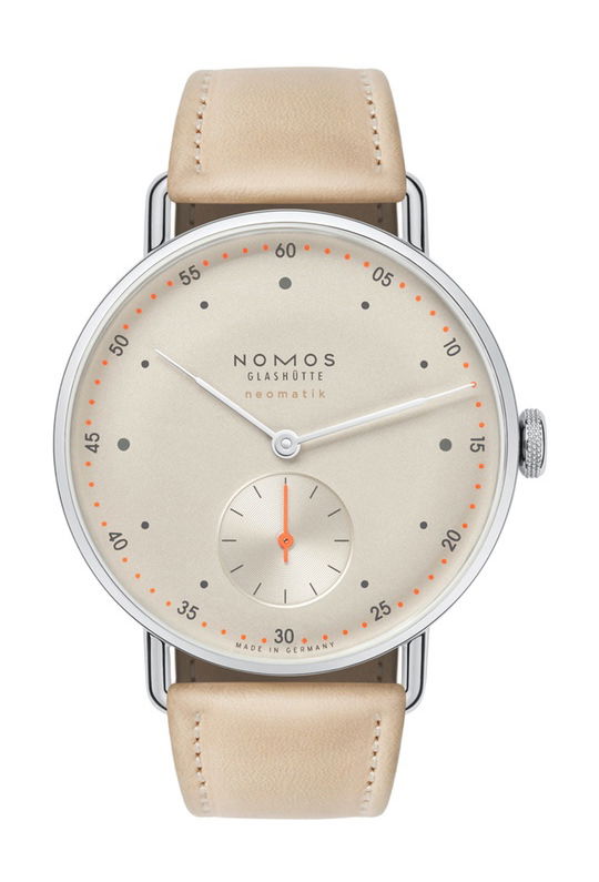 Nomos Glashütte Metro neomatik champagne luxury timepiece - detailed view