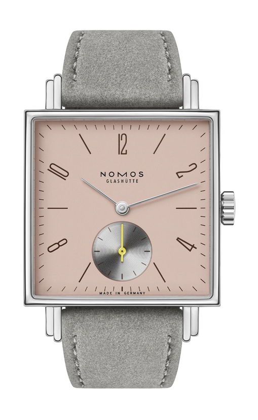 Nomos Glashütte Tetra “Die Kapriziöse” luxury timepiece - detailed view