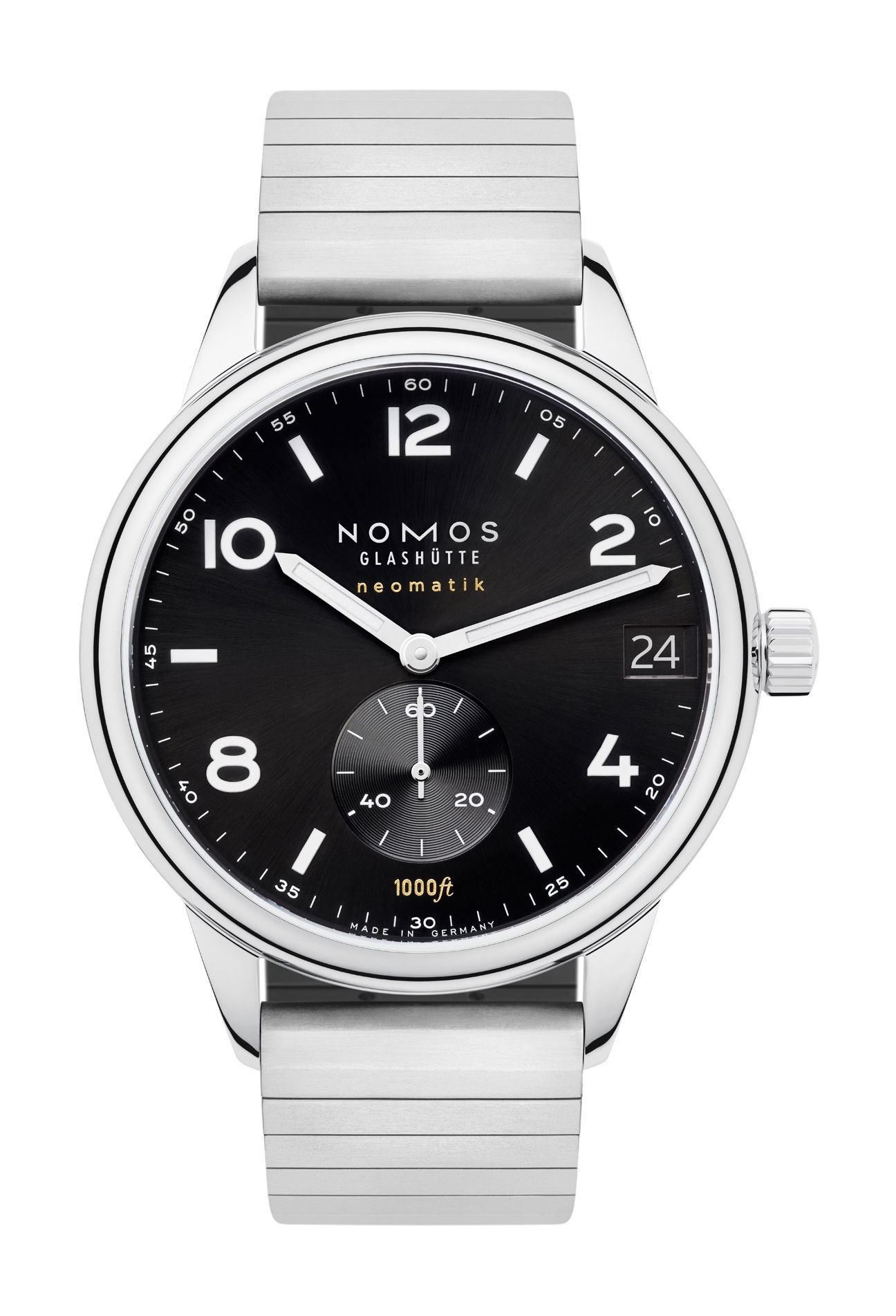 Nomos Glashütte Club Sport neomatik 42 date black luxury timepiece - detailed view