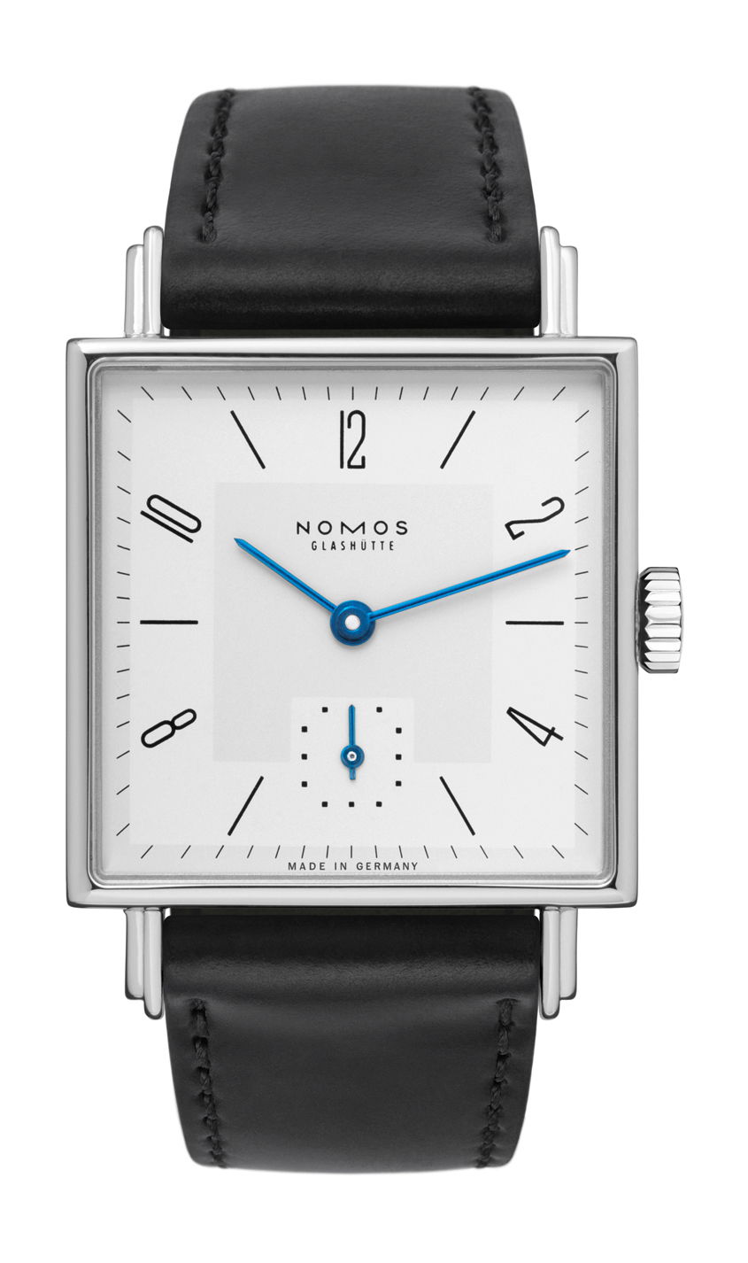 Nomos Glashütte Tetra 27 luxury timepiece - detailed view