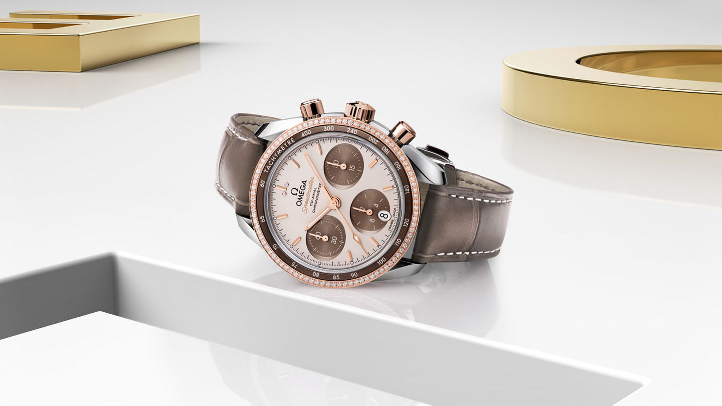 Omega Speedmaster - View 3
