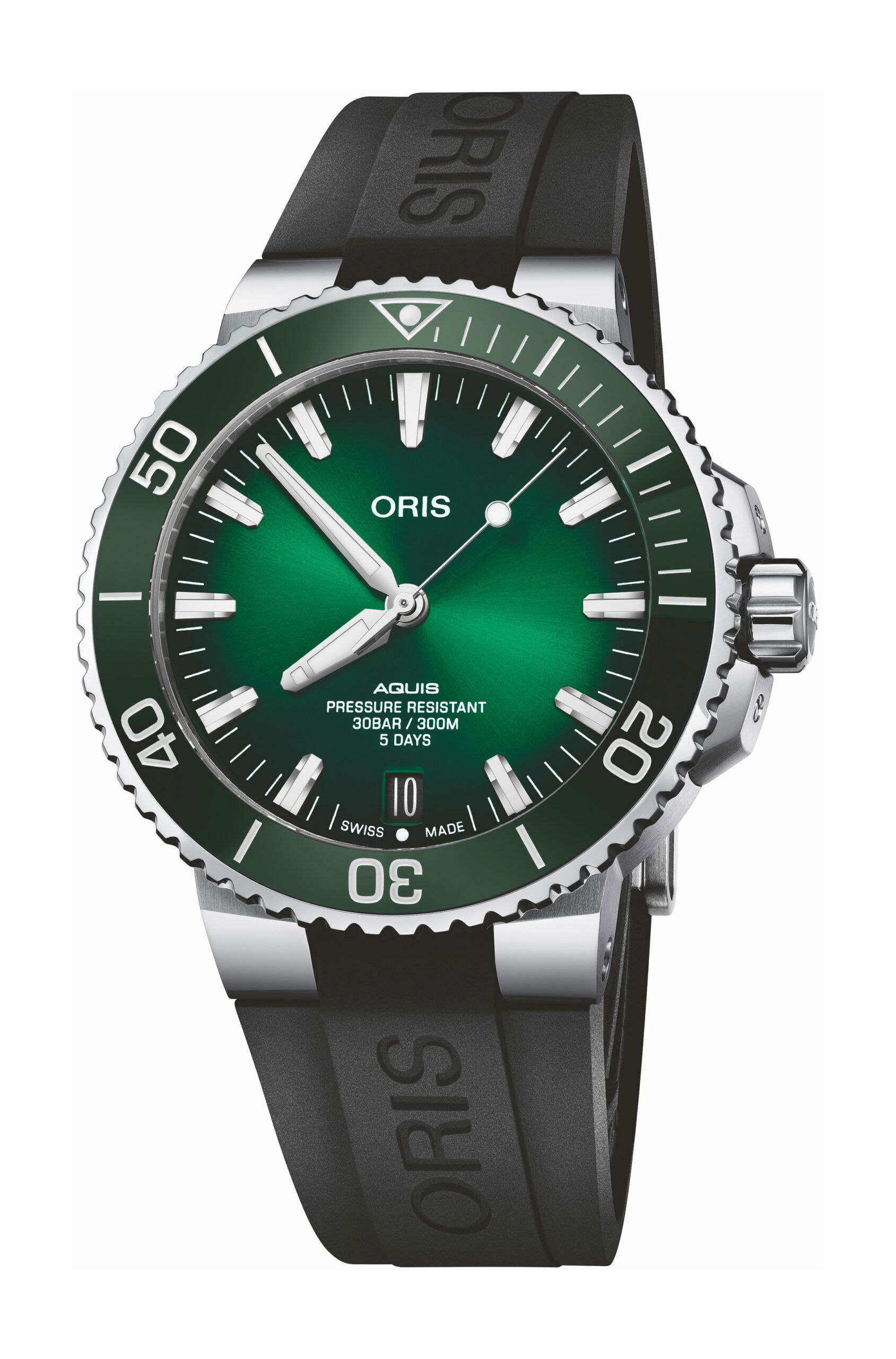 Oris Aquis Date Calibre 400 luxury timepiece - detailed view