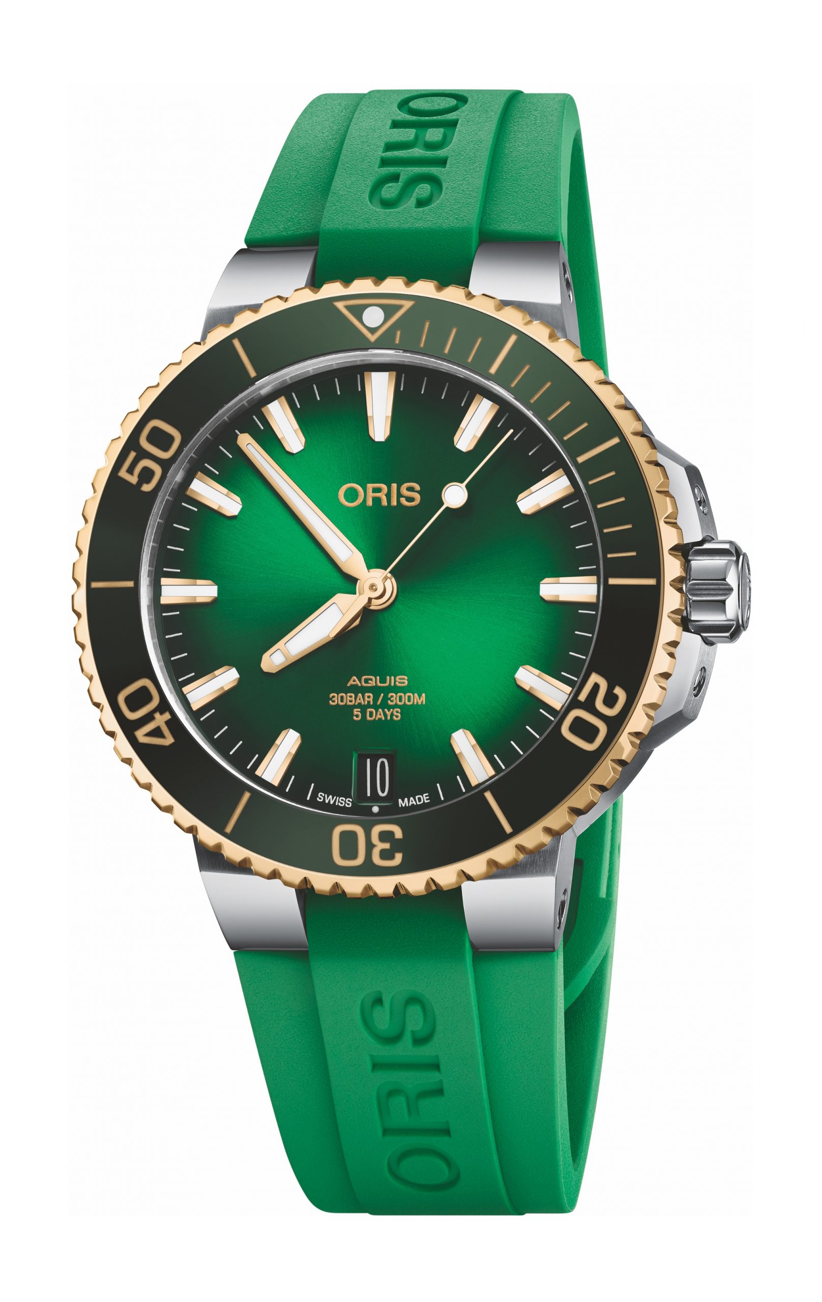 Oris Aquis Date Calibre 400 luxury timepiece - detailed view