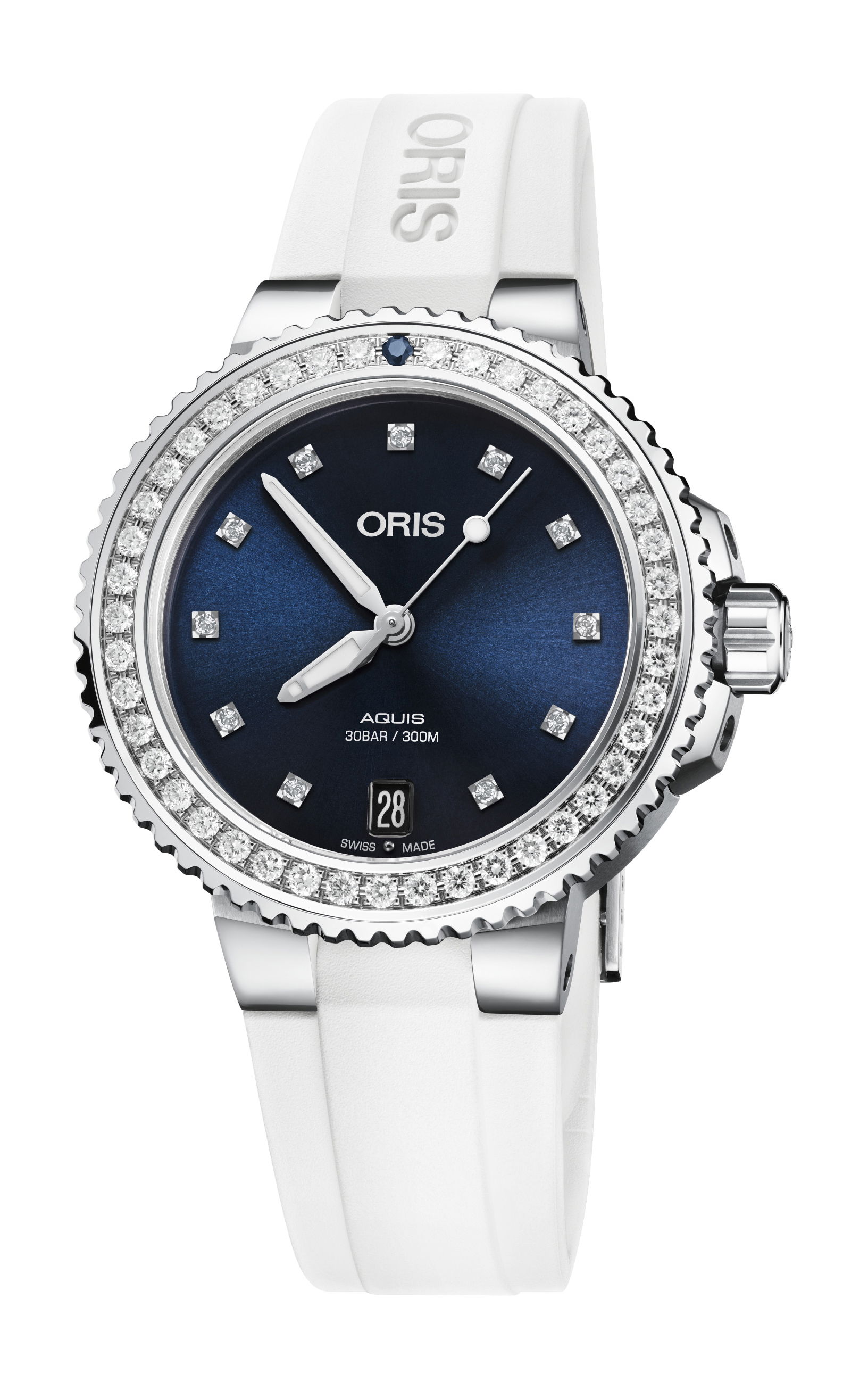 Oris Aquis Date Diamonds luxury timepiece - detailed view