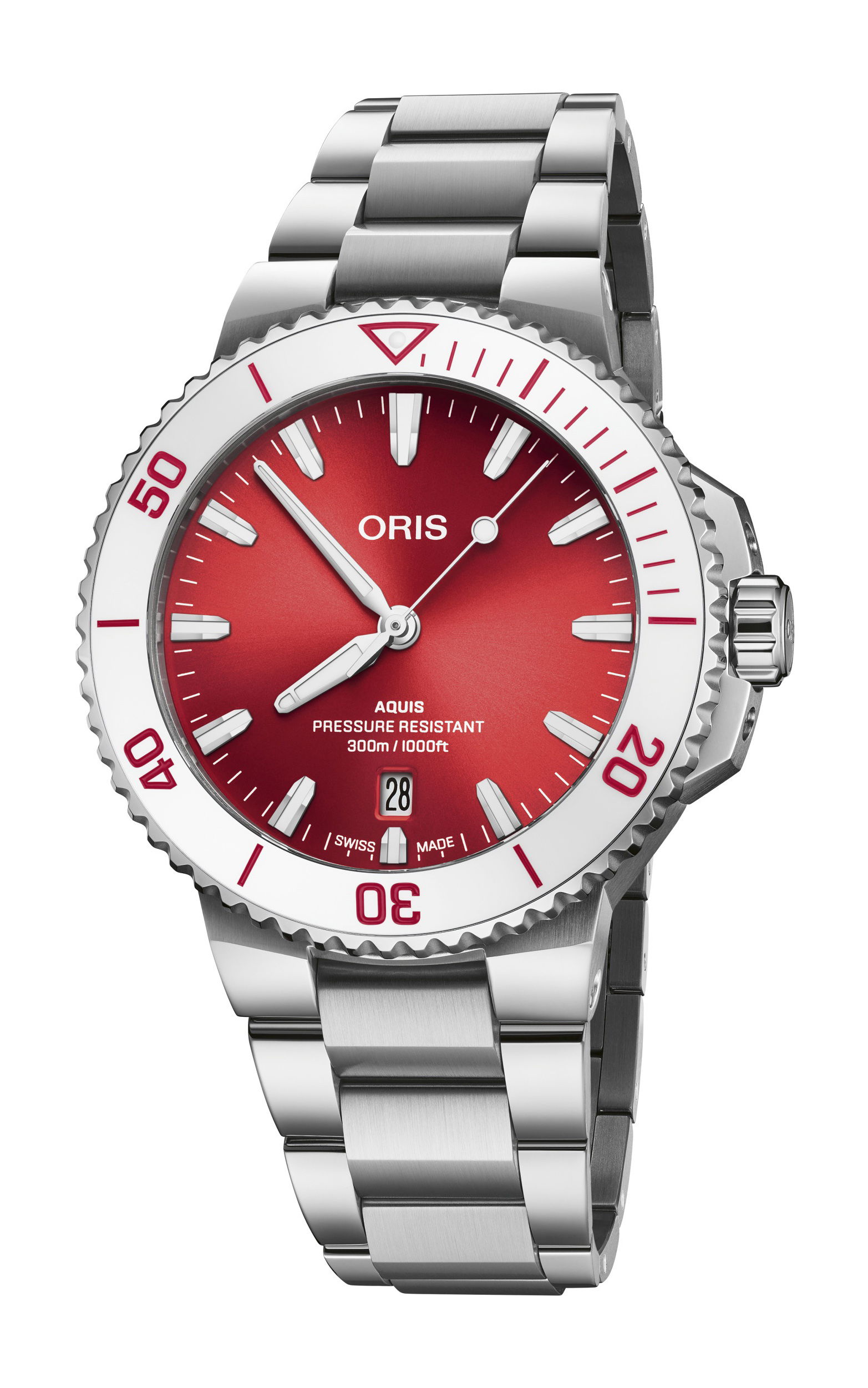 Oris Aquis Date Taste of Summer luxury timepiece - detailed view