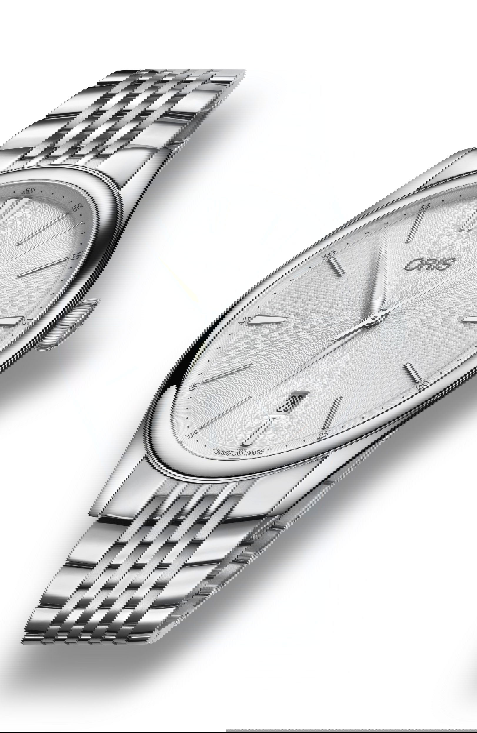 Oris Artelier Date luxury timepiece - detailed view