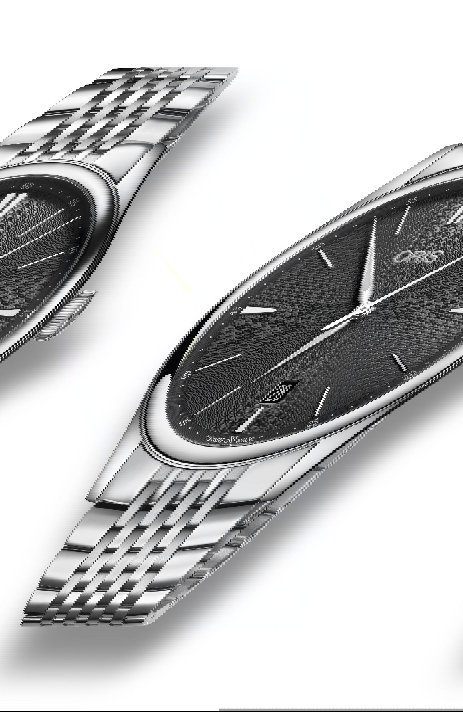 Oris Artelier Date luxury timepiece - detailed view