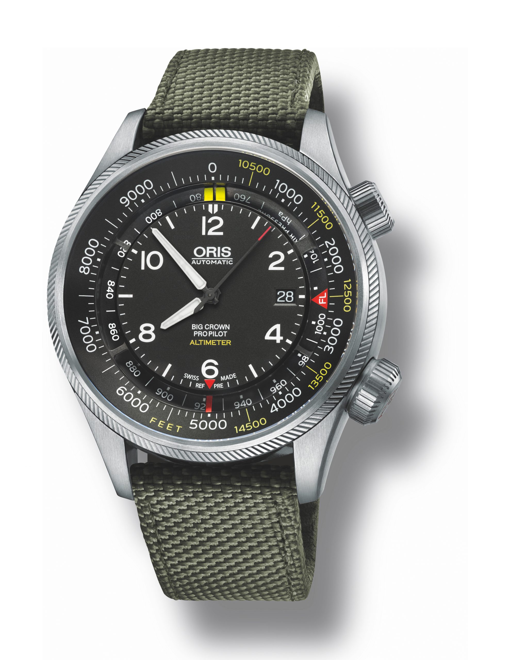 Oris Big Crown Propilot Altimeter with Fleet Scale luxury timepiece - detailed view