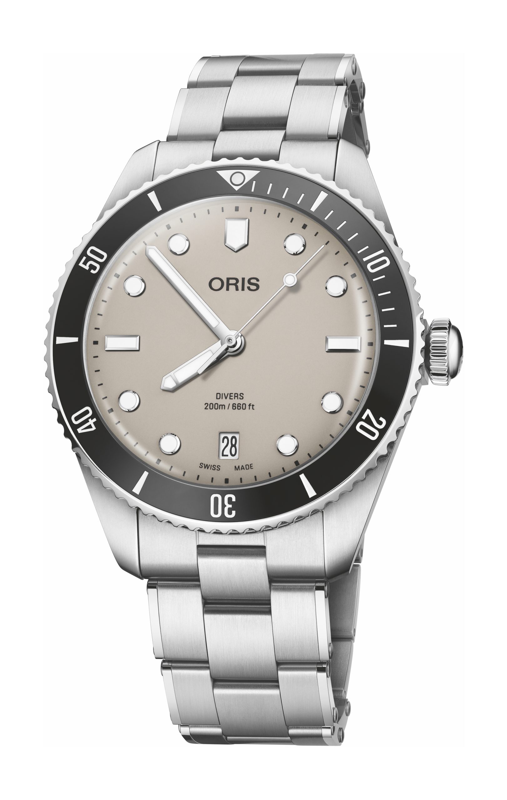Oris Divers Date luxury timepiece - detailed view