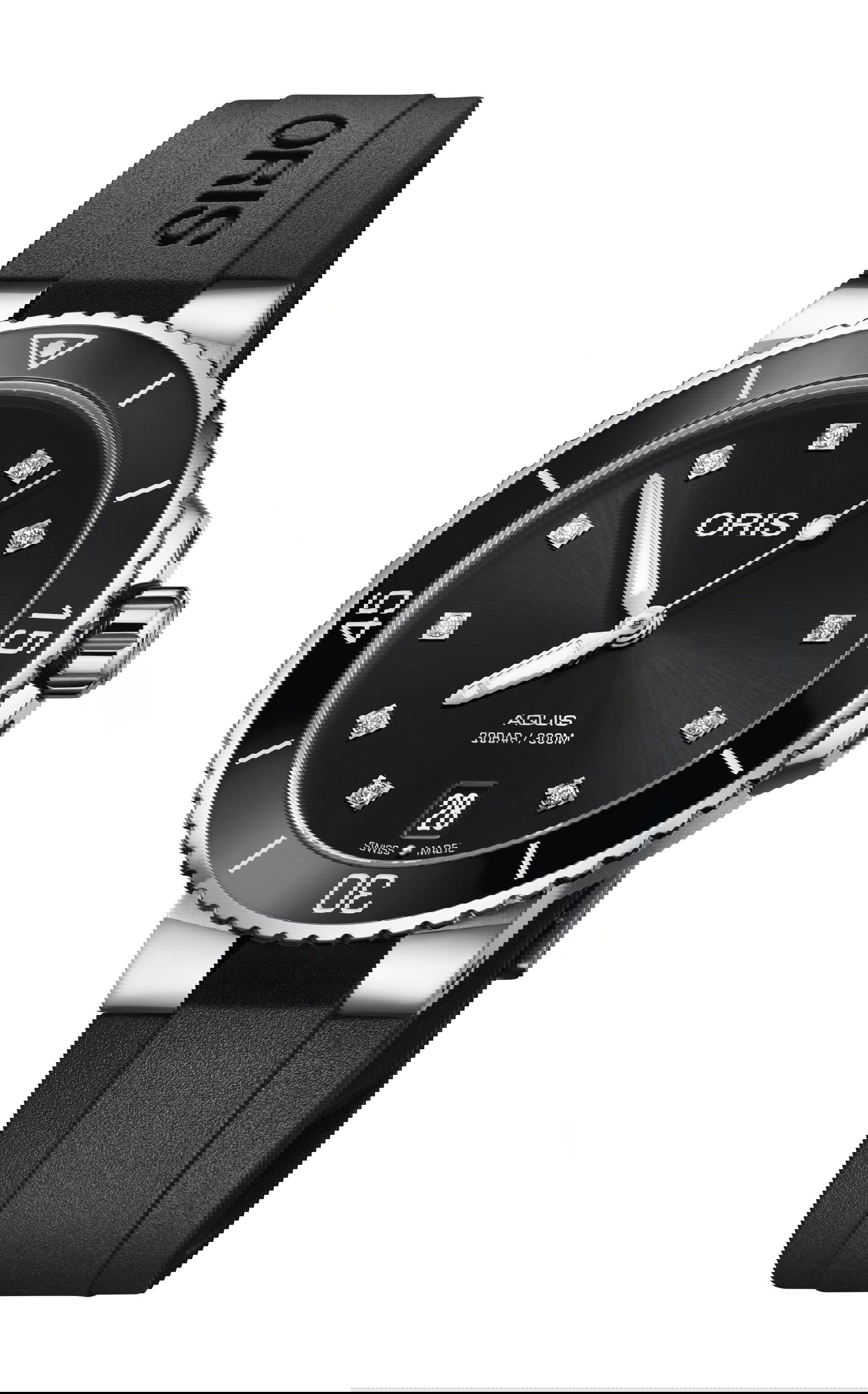 Oris Aquis Date Diamonds luxury timepiece - detailed view
