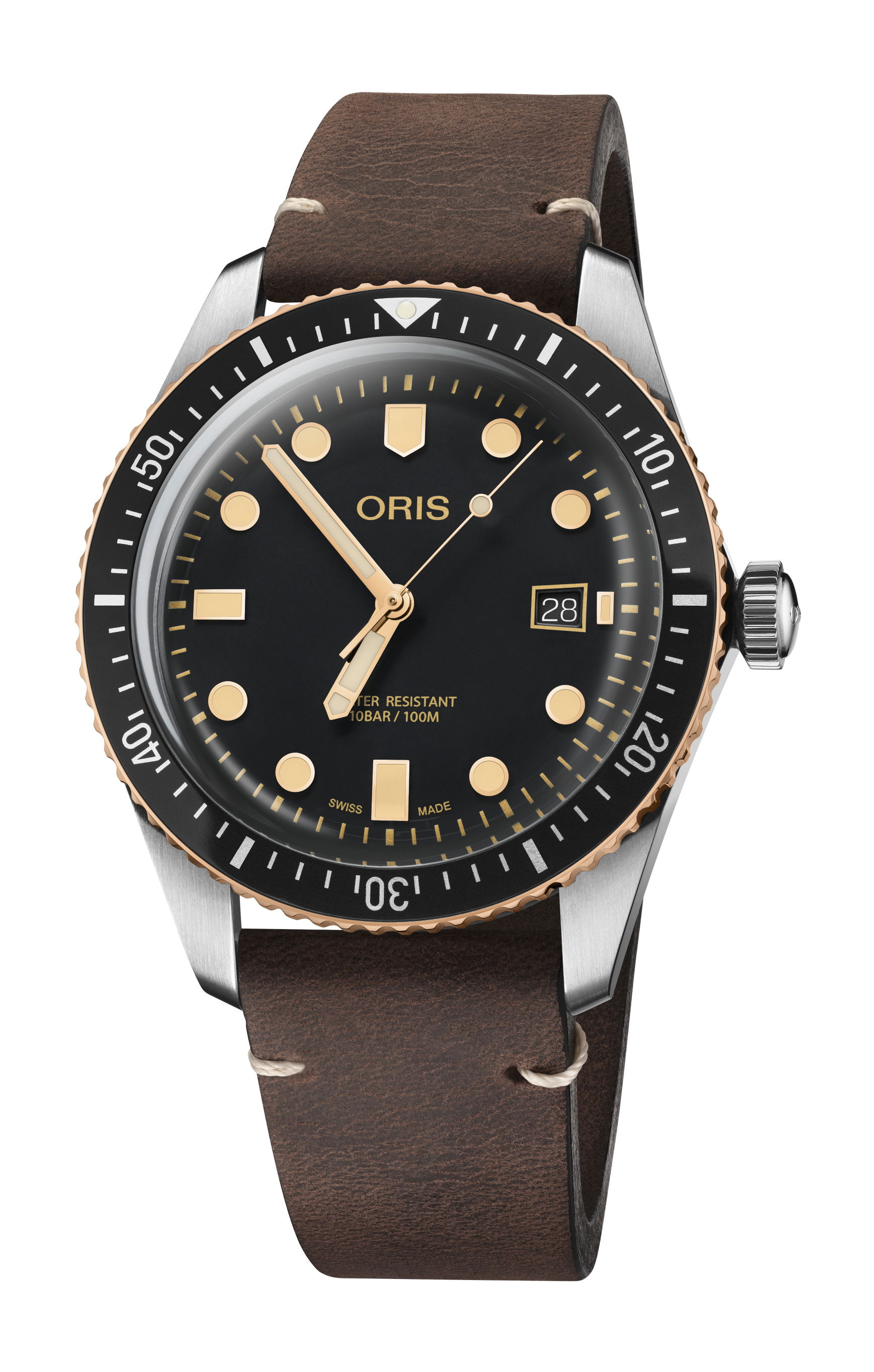 Oris Divers Sixty-Five luxury timepiece - detailed view