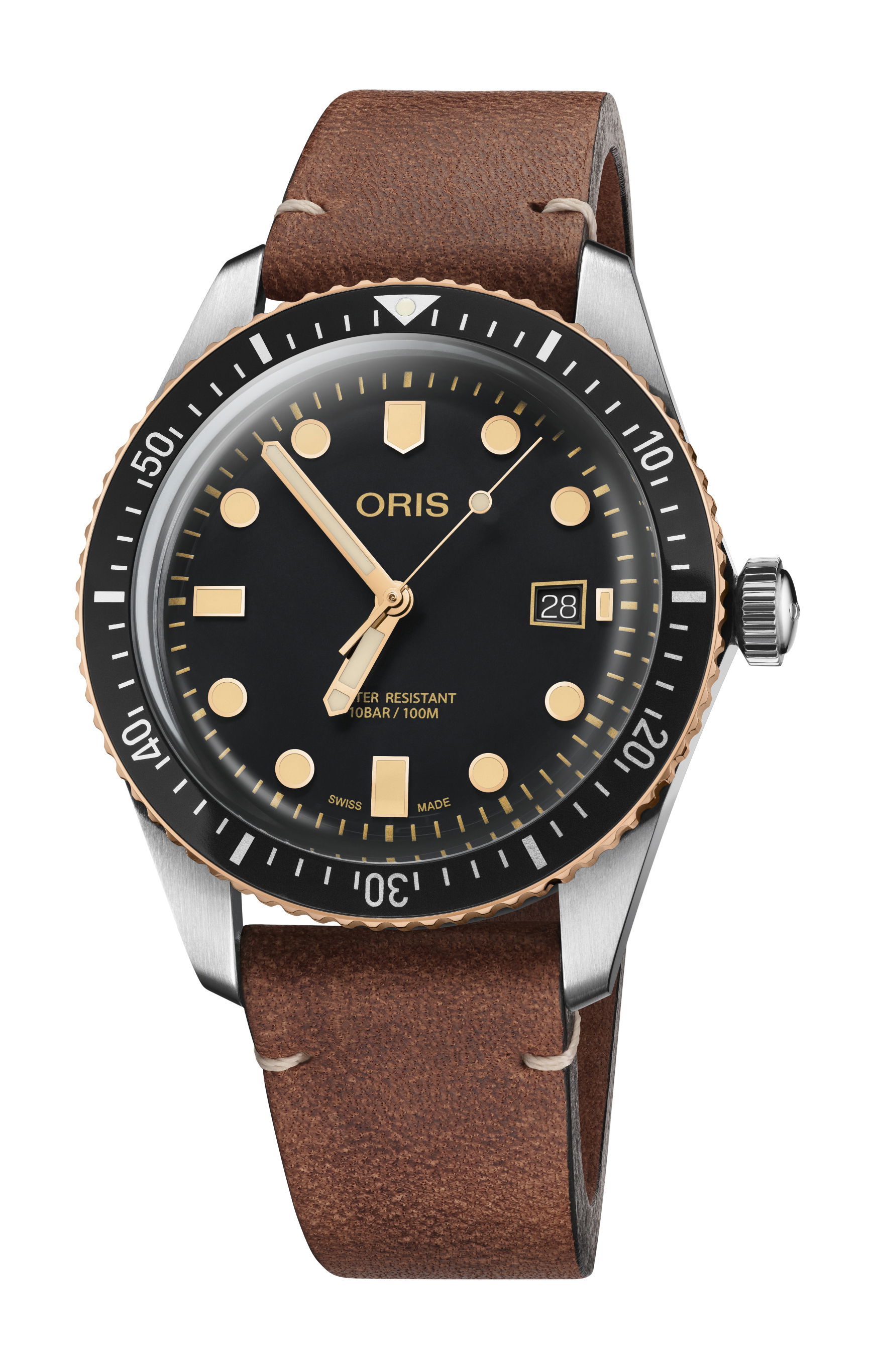 Oris Divers Sixty-Five luxury timepiece - detailed view