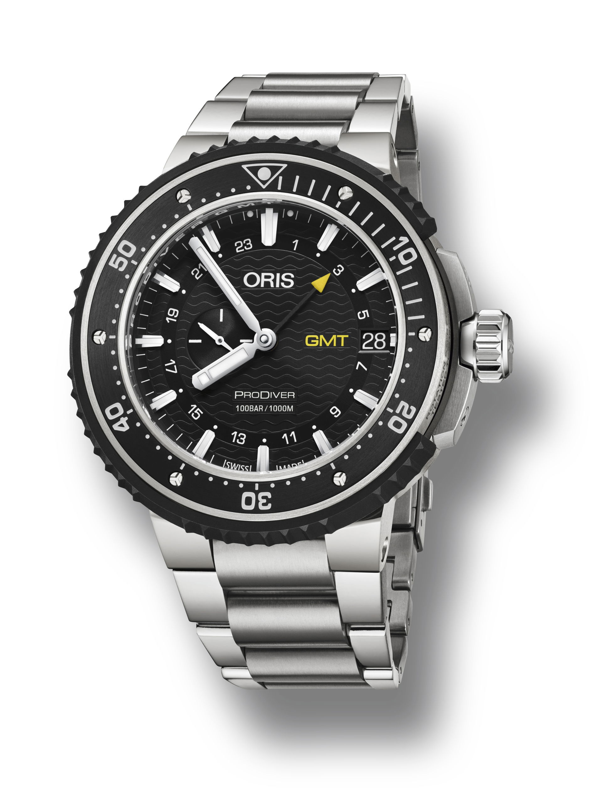 Oris Prodiver GMT luxury timepiece - detailed view