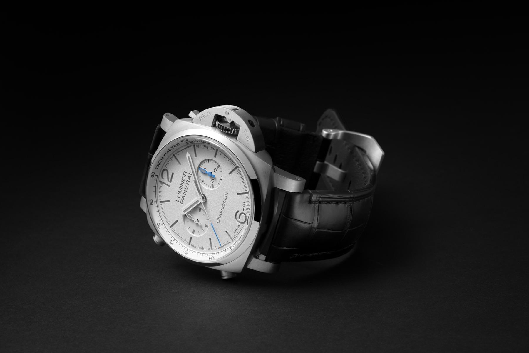 Panerai Luminor Chrono - View 2