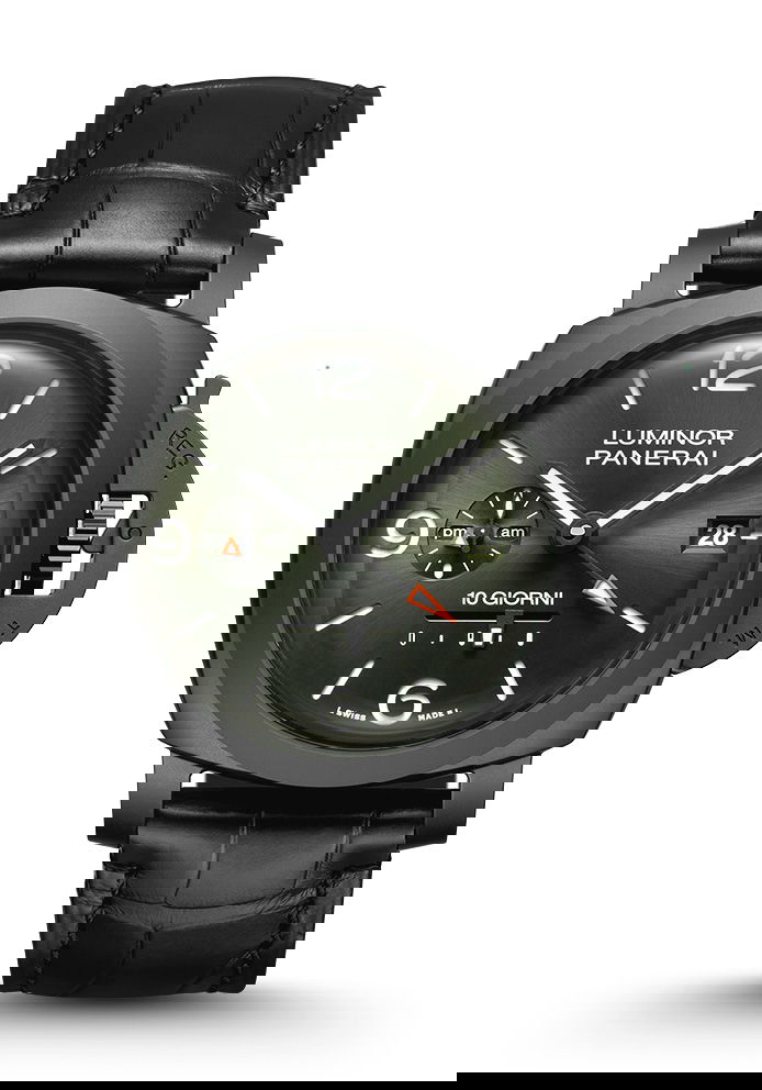 Panerai Luminor Dieci Giorni GMT luxury timepiece - detailed view