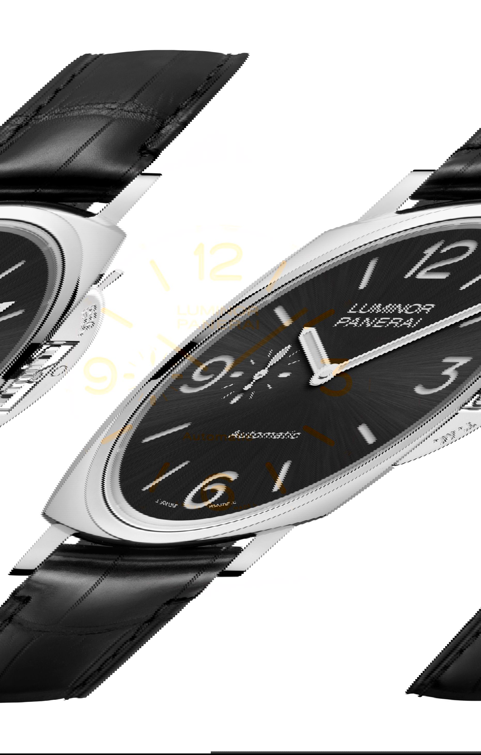 Panerai Luminor Due luxury timepiece - detailed view