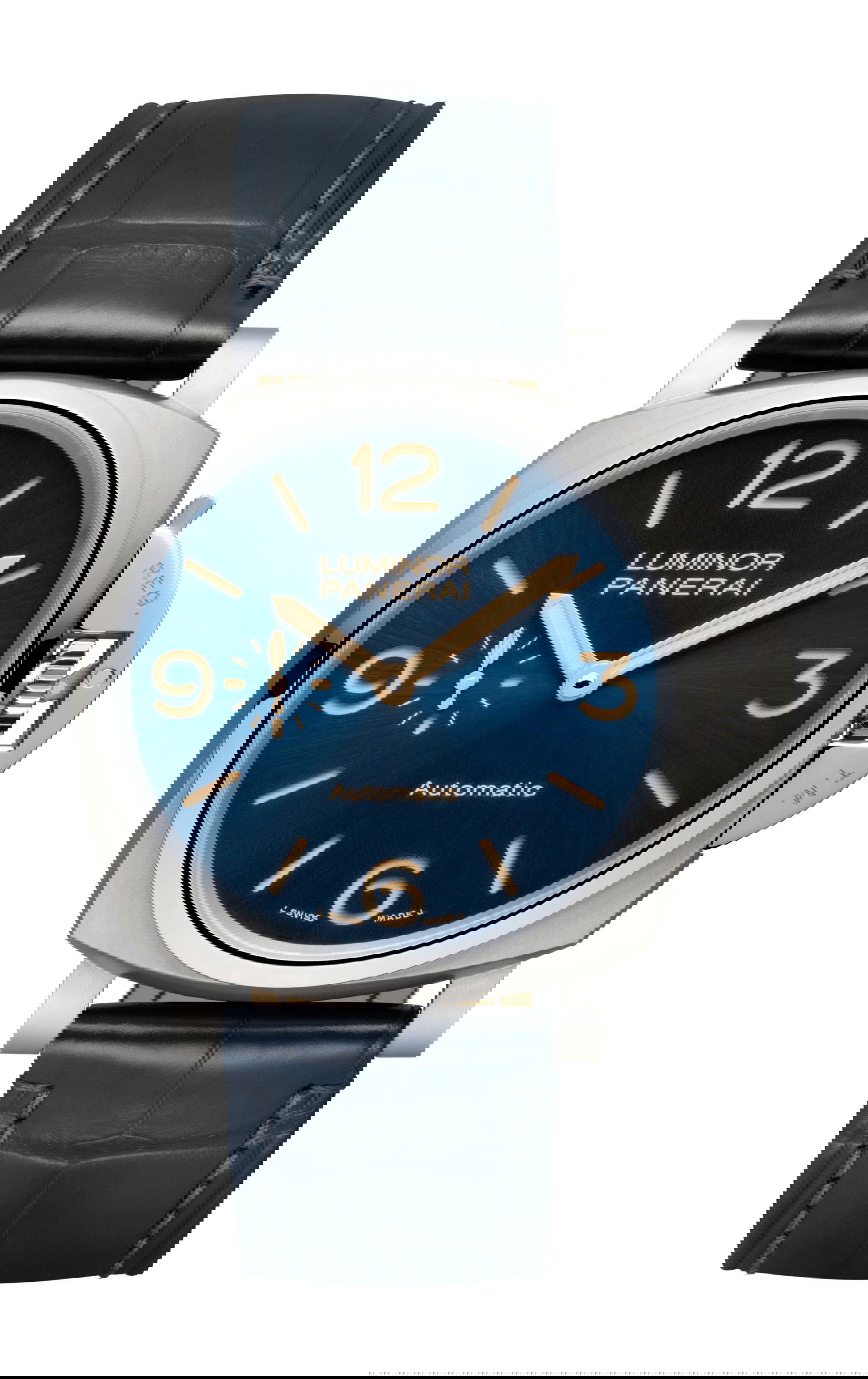 Panerai Luminor Due luxury timepiece - detailed view