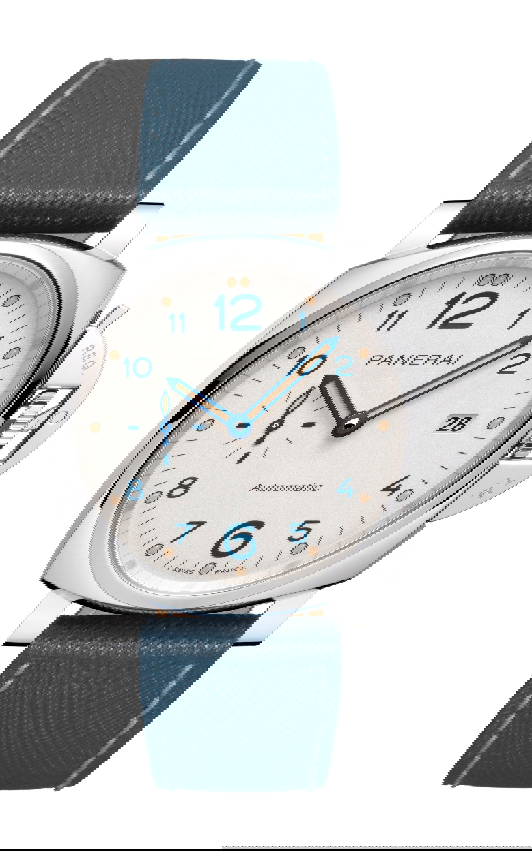 Panerai Luminor Due luxury timepiece - detailed view