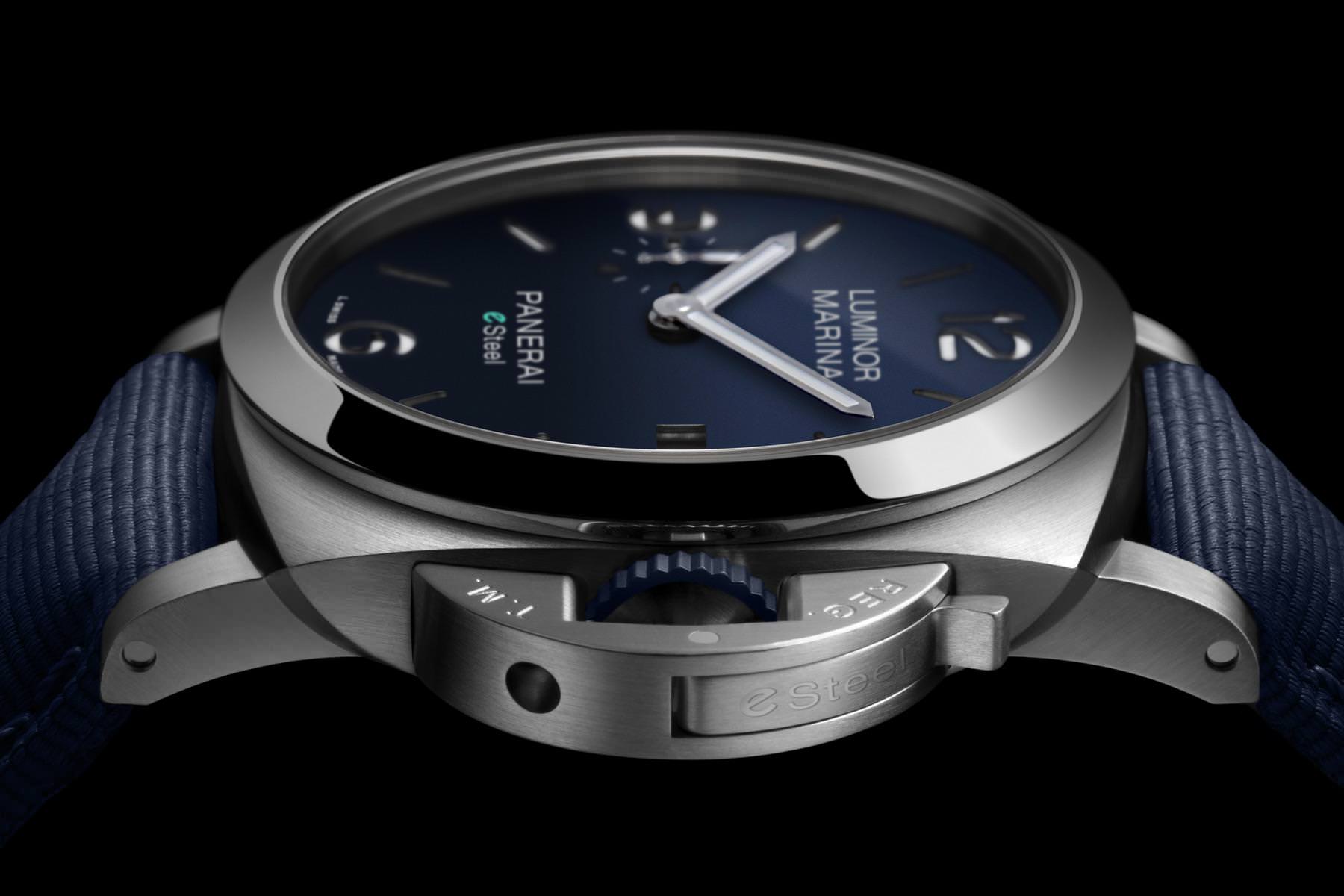 Panerai Luminor Marina eSteel - View 2