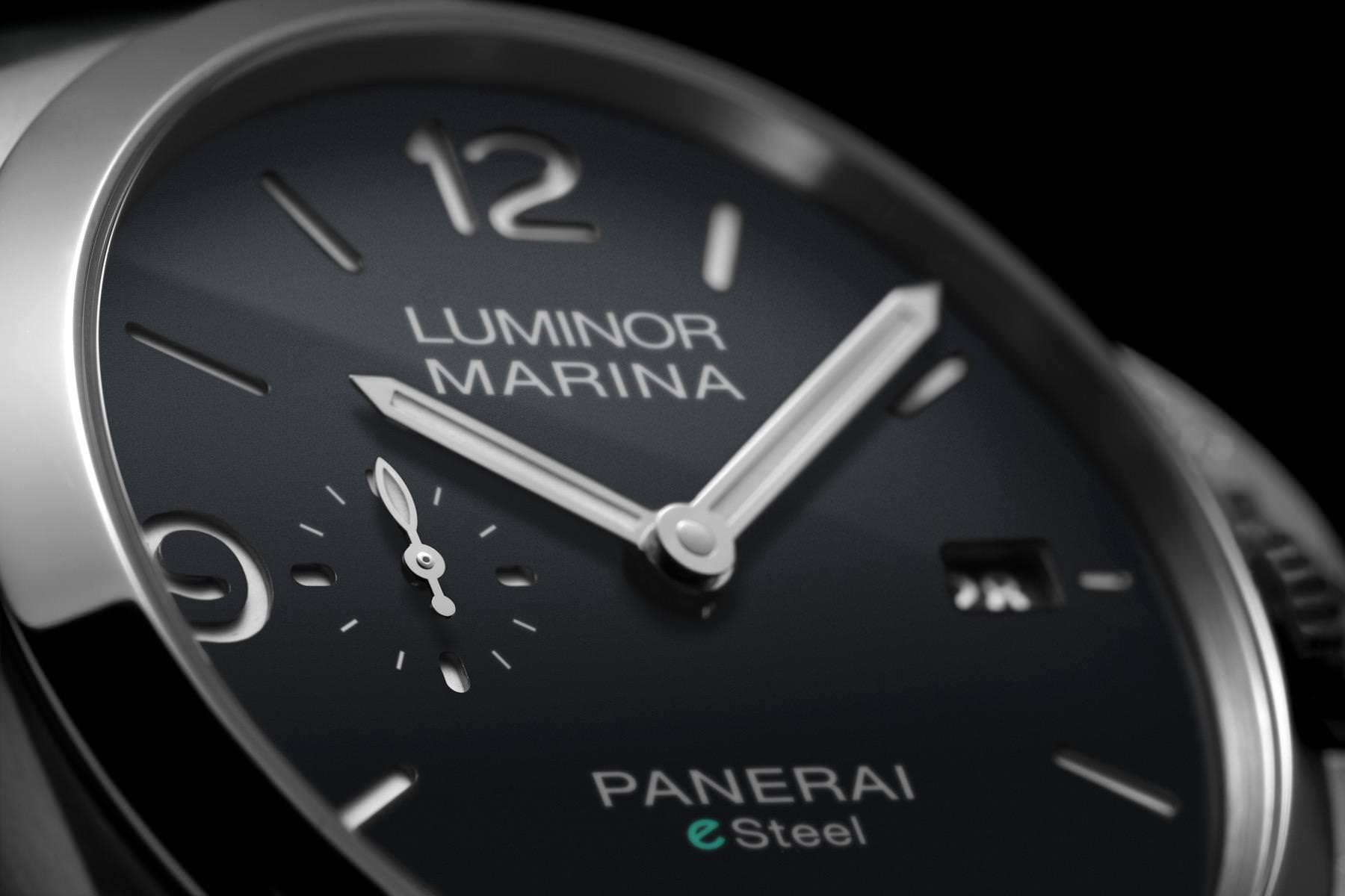 Panerai Luminor Marina eSteel Grigio Roccia - View 3