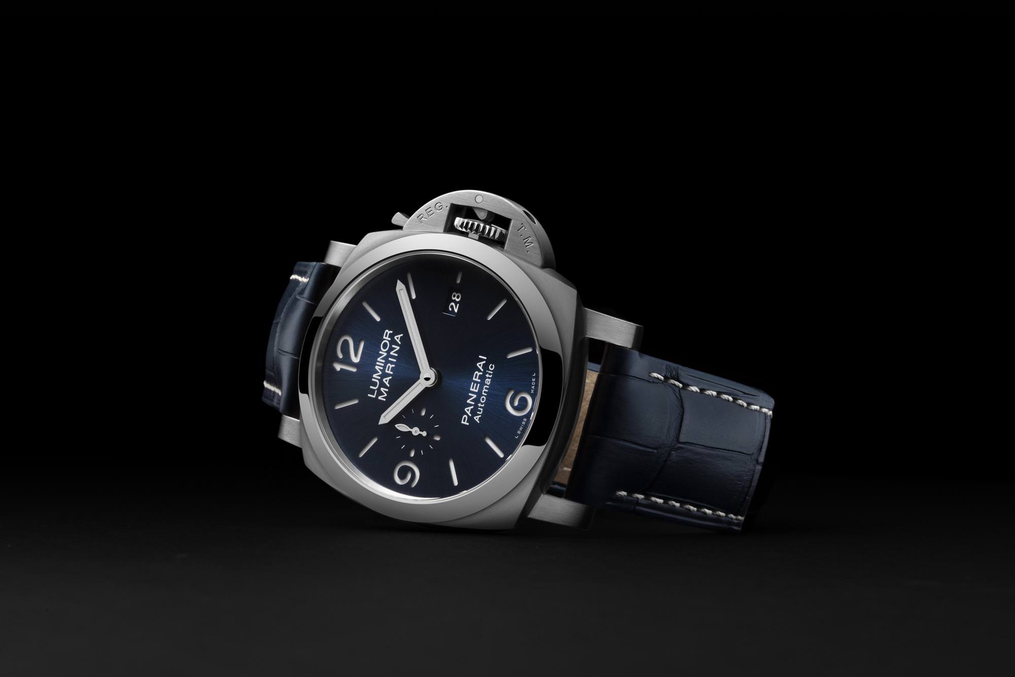 Panerai Luminor Marina - View 3