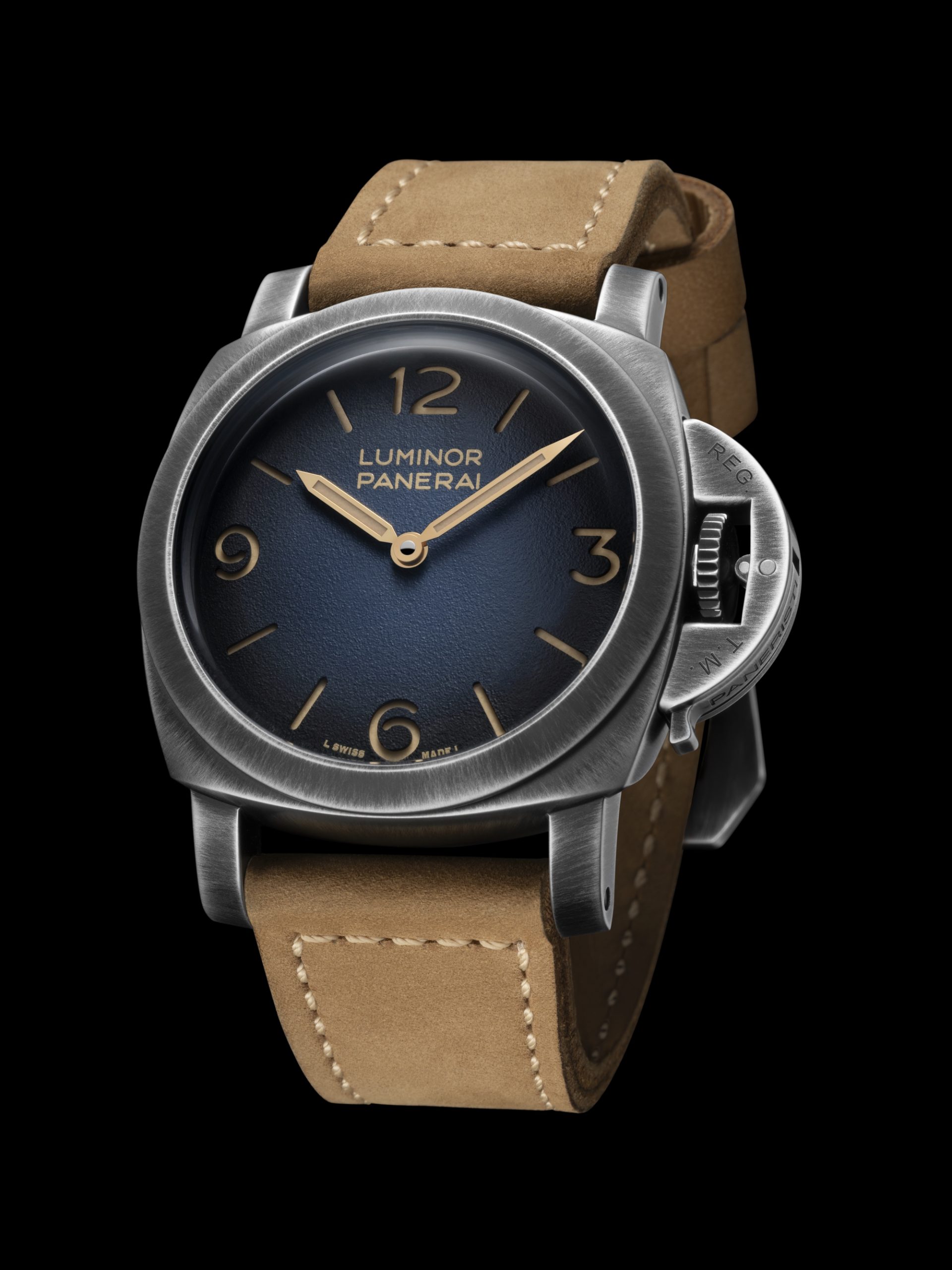 Panerai Luminor Venticinque - View 3