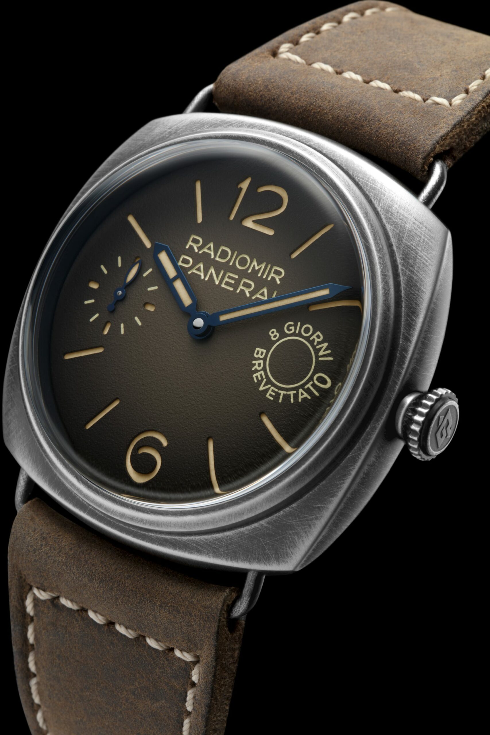 Panerai Radiomir Otto Giorni - View 3