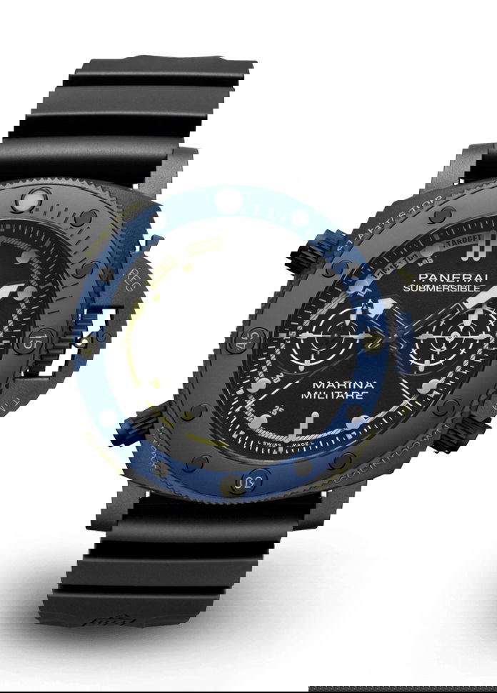 Panerai Submersible Forze Speciali luxury timepiece - detailed view